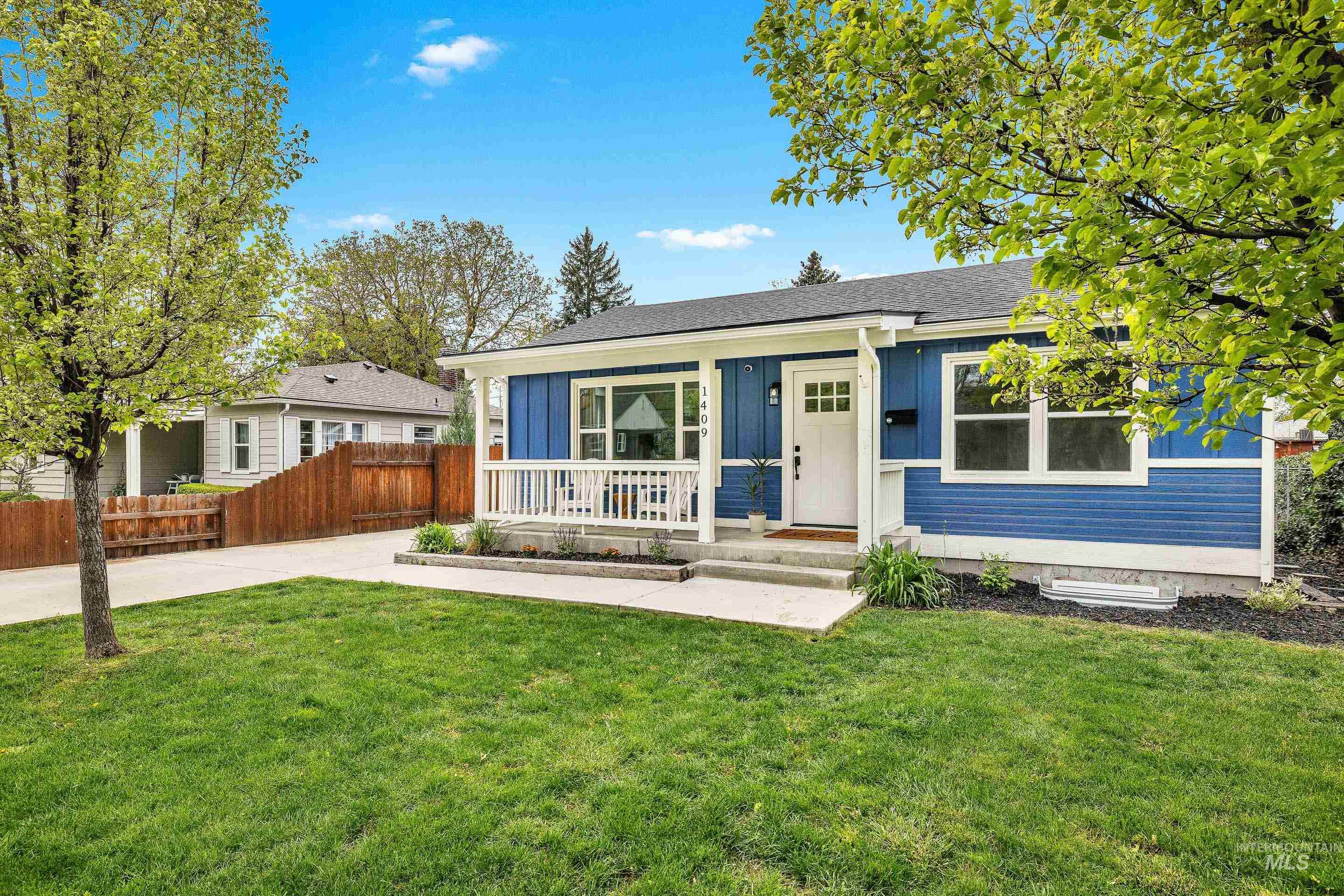 1409 S Hervey, Boise, Idaho 83705, 3 Bedrooms, 1 Bathroom, Residential For Sale, Price $489,000,MLS 98982805