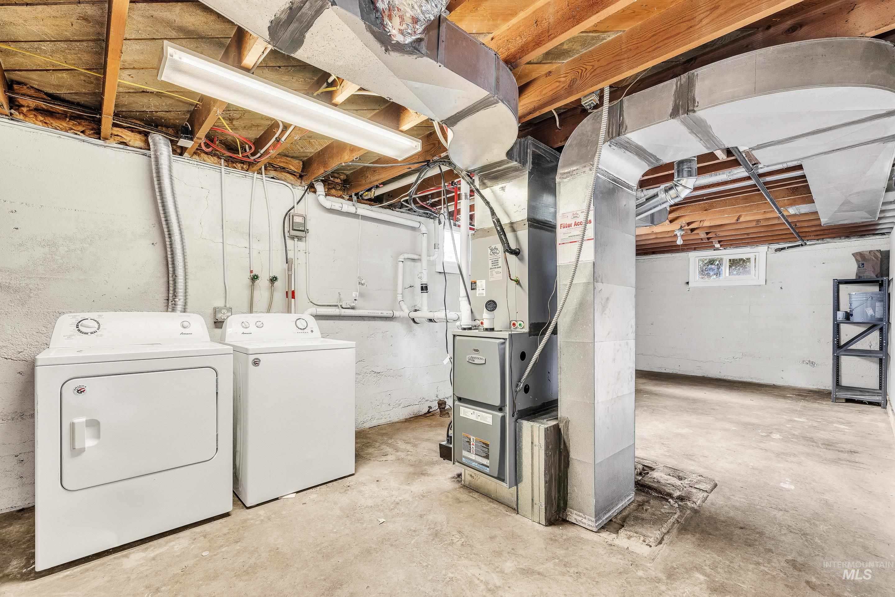 1409 S Hervey, Boise, Idaho 83705, 3 Bedrooms, 1 Bathroom, Residential For Sale, Price $489,000,MLS 98982805