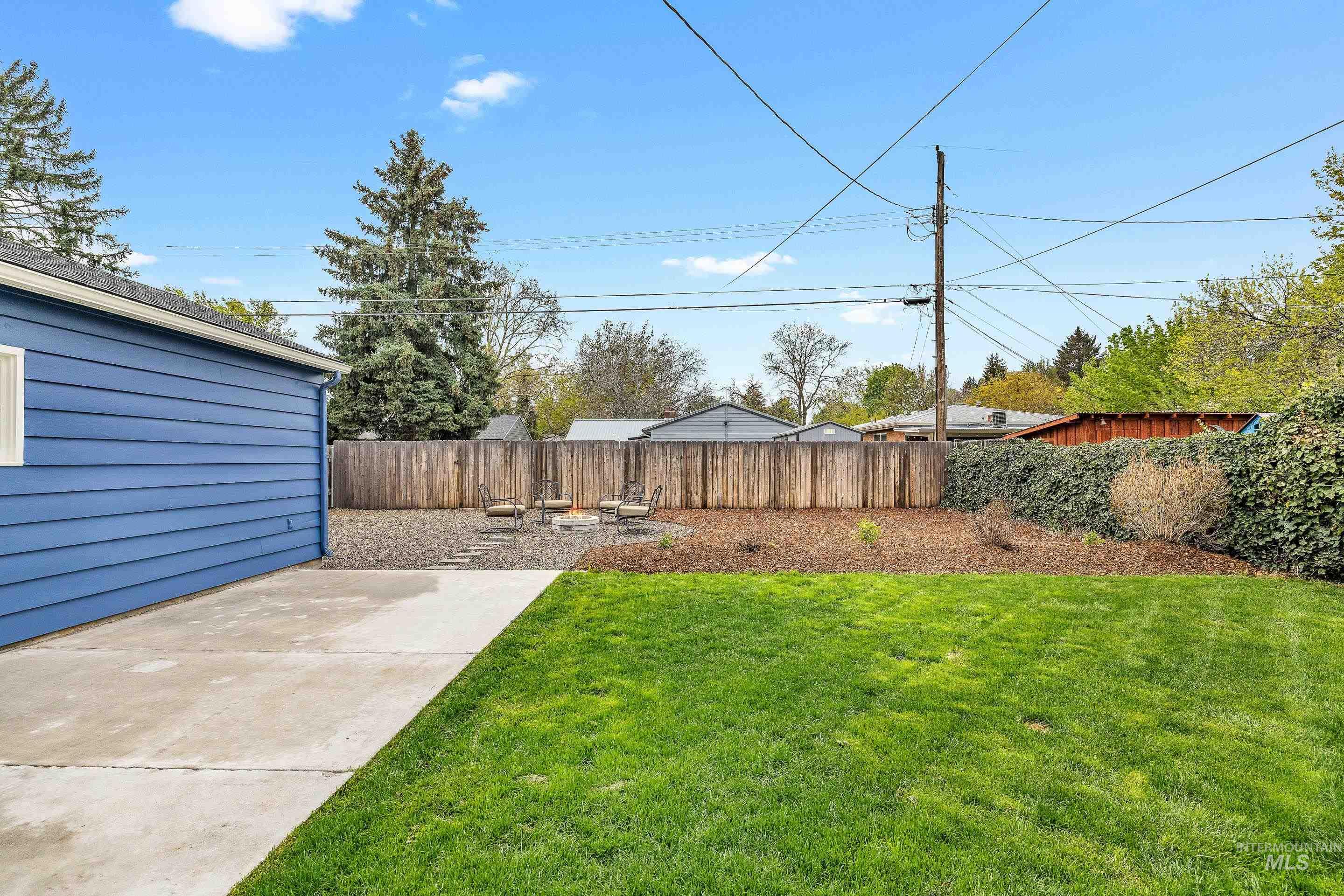 1409 S Hervey, Boise, Idaho 83705, 3 Bedrooms, 1 Bathroom, Residential For Sale, Price $489,000,MLS 98982805