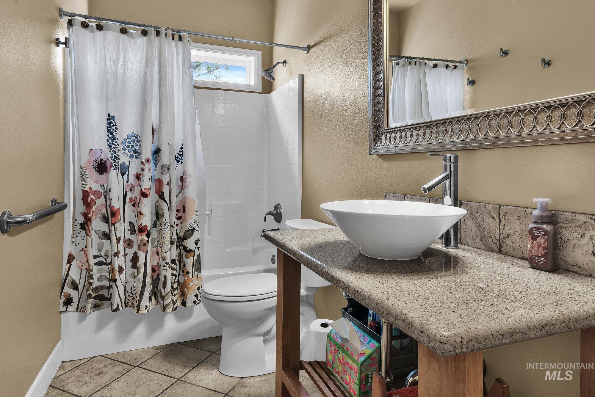 22089 Eel Lane, Middleton, Idaho 83644, 3 Bedrooms, 3 Bathrooms, Residential For Sale, Price $1,299,000, 98982806