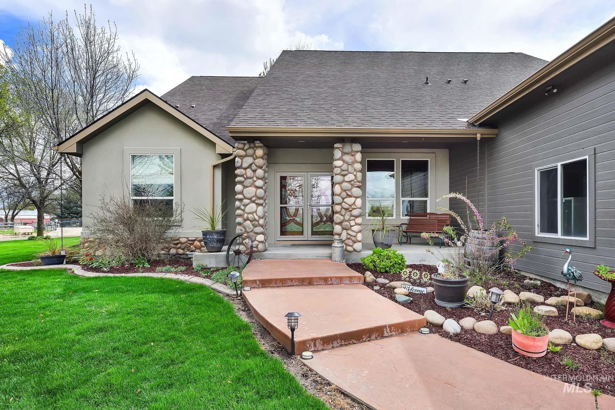 22089 Eel Lane, Middleton, Idaho 83644, 3 Bedrooms, 3 Bathrooms, Residential For Sale, Price $1,299,000, 98982806