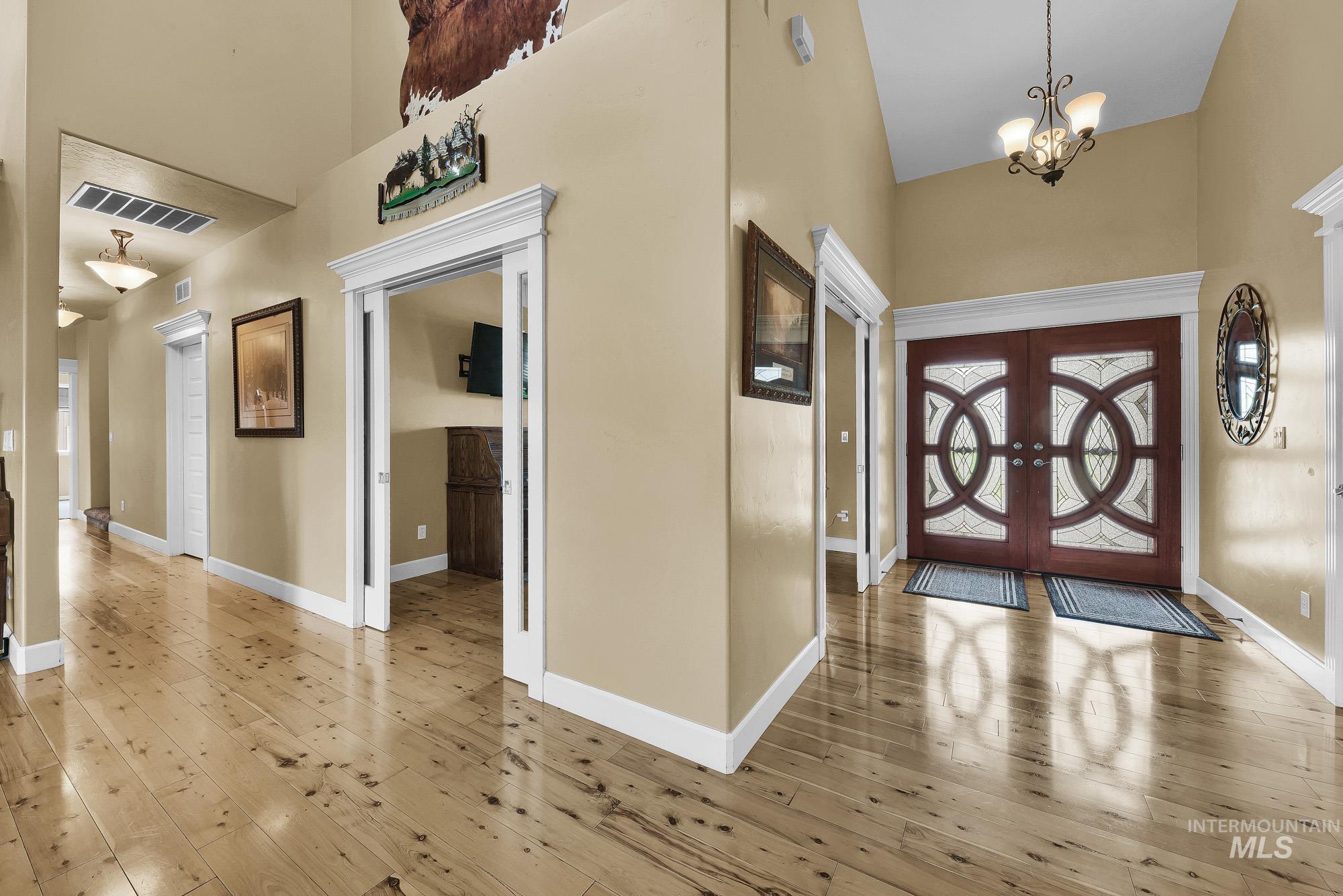 22089 Eel Lane, Middleton, Idaho 83644, 3 Bedrooms, 3 Bathrooms, Residential For Sale, Price $1,299,000, 98982806