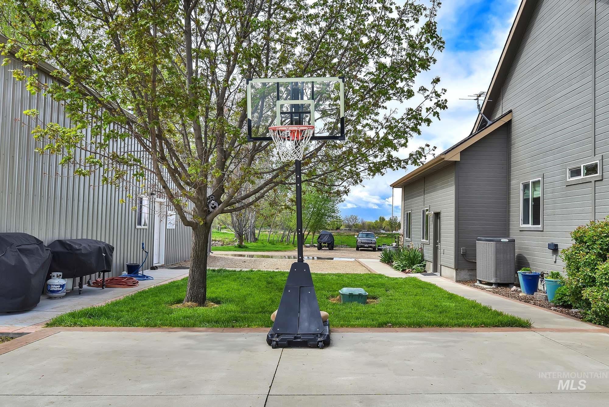 22089 Eel Lane, Middleton, Idaho 83644, 3 Bedrooms, 3 Bathrooms, Residential For Sale, Price $1,299,000, 98982806