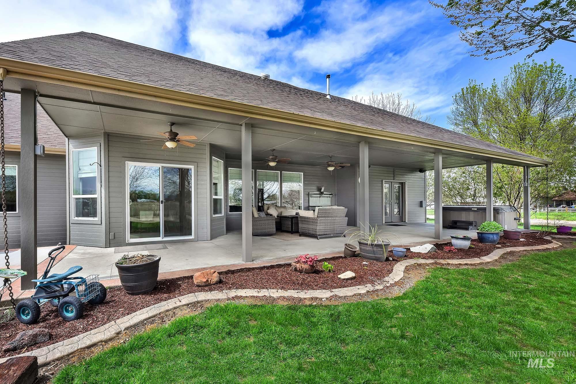 22089 Eel Lane, Middleton, Idaho 83644, 3 Bedrooms, 3 Bathrooms, Residential For Sale, Price $1,299,000, 98982806