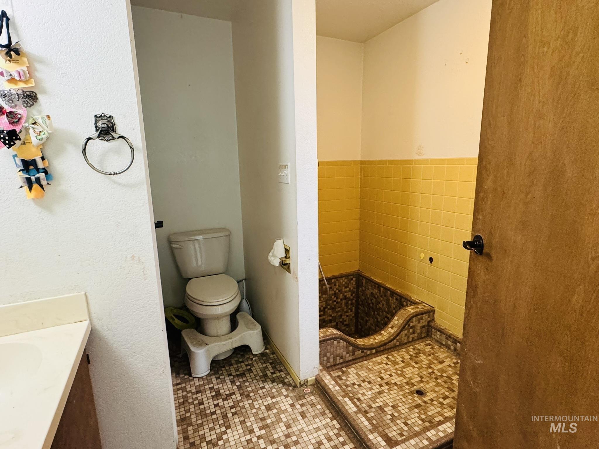 1278 SW 15th Ave, Ontario, Oregon 97914, 3 Bedrooms, 2 Bathrooms, Residential For Sale, Price $330,000, 98982810