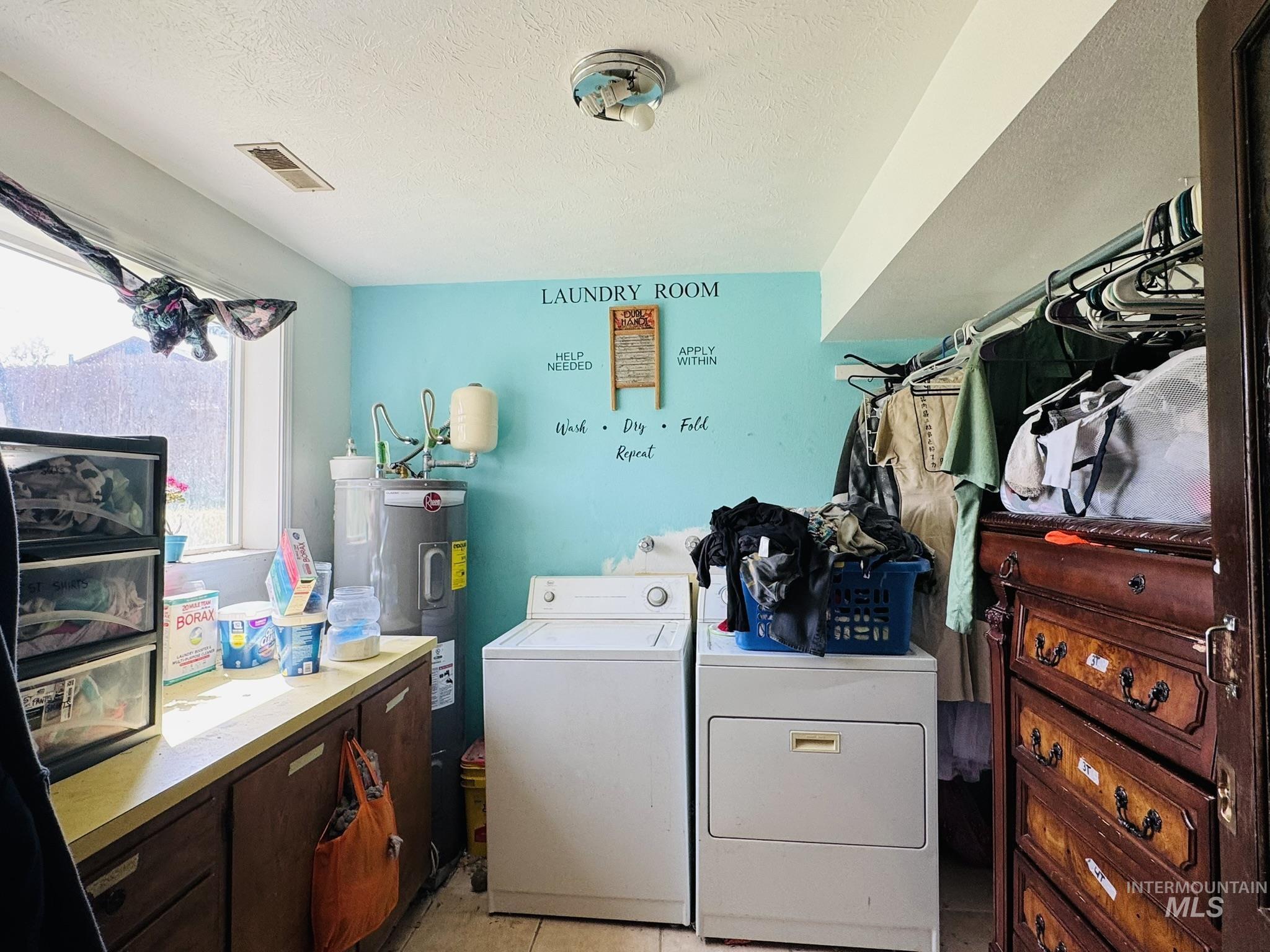 1278 SW 15th Ave, Ontario, Oregon 97914, 3 Bedrooms, 2 Bathrooms, Residential For Sale, Price $330,000, 98982810