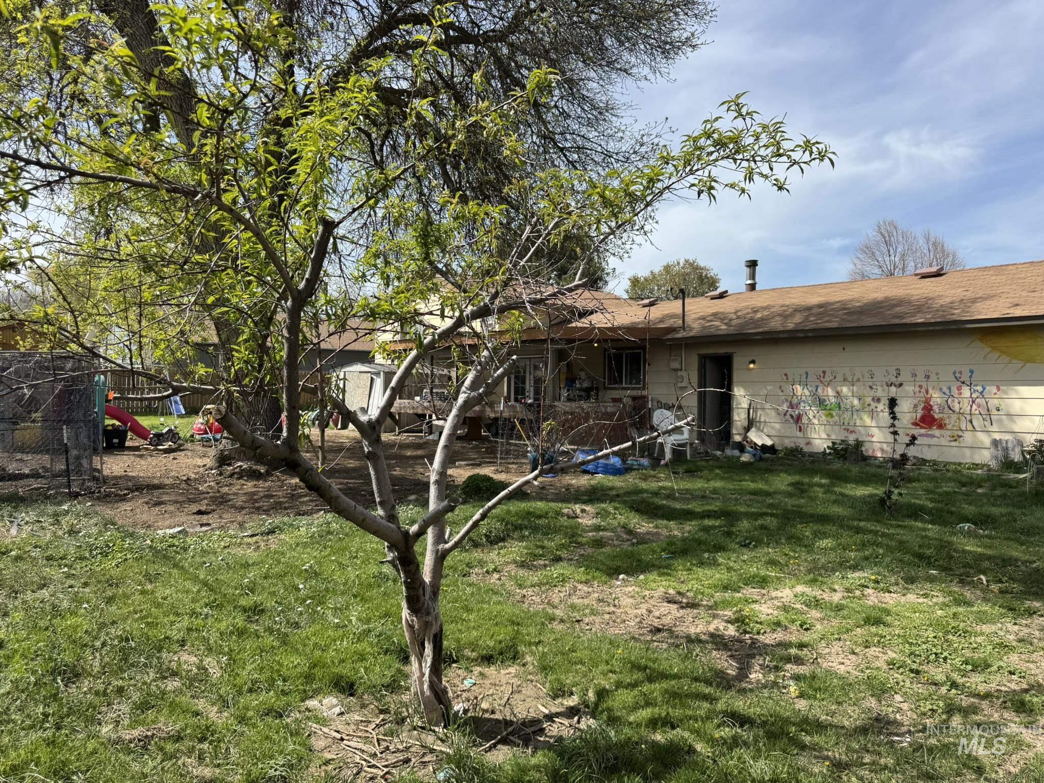 1278 SW 15th Ave, Ontario, Oregon 97914, 3 Bedrooms, 2 Bathrooms, Residential For Sale, Price $330,000, 98982810