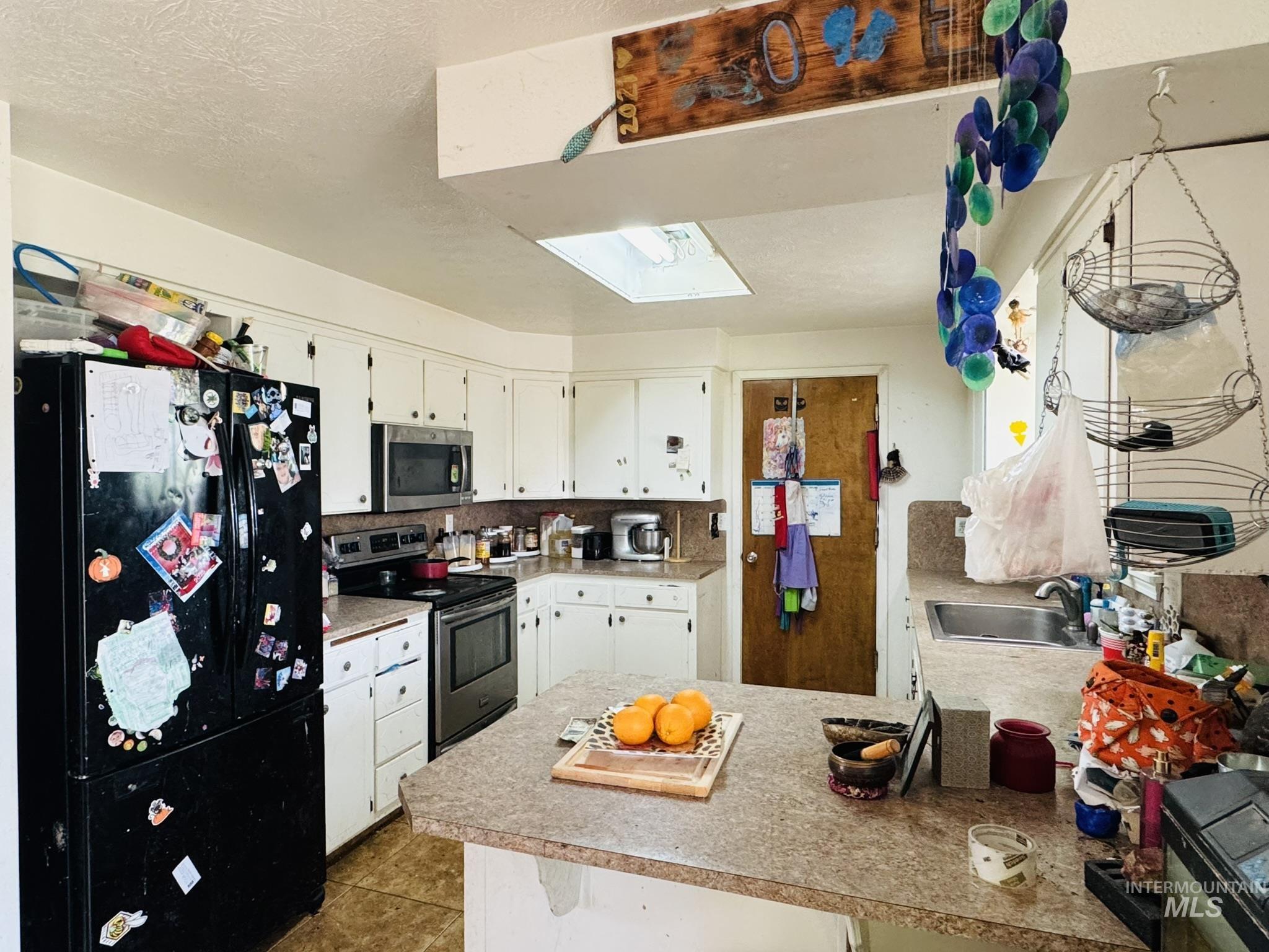 1278 SW 15th Ave, Ontario, Oregon 97914, 3 Bedrooms, 2 Bathrooms, Residential For Sale, Price $330,000, 98982810