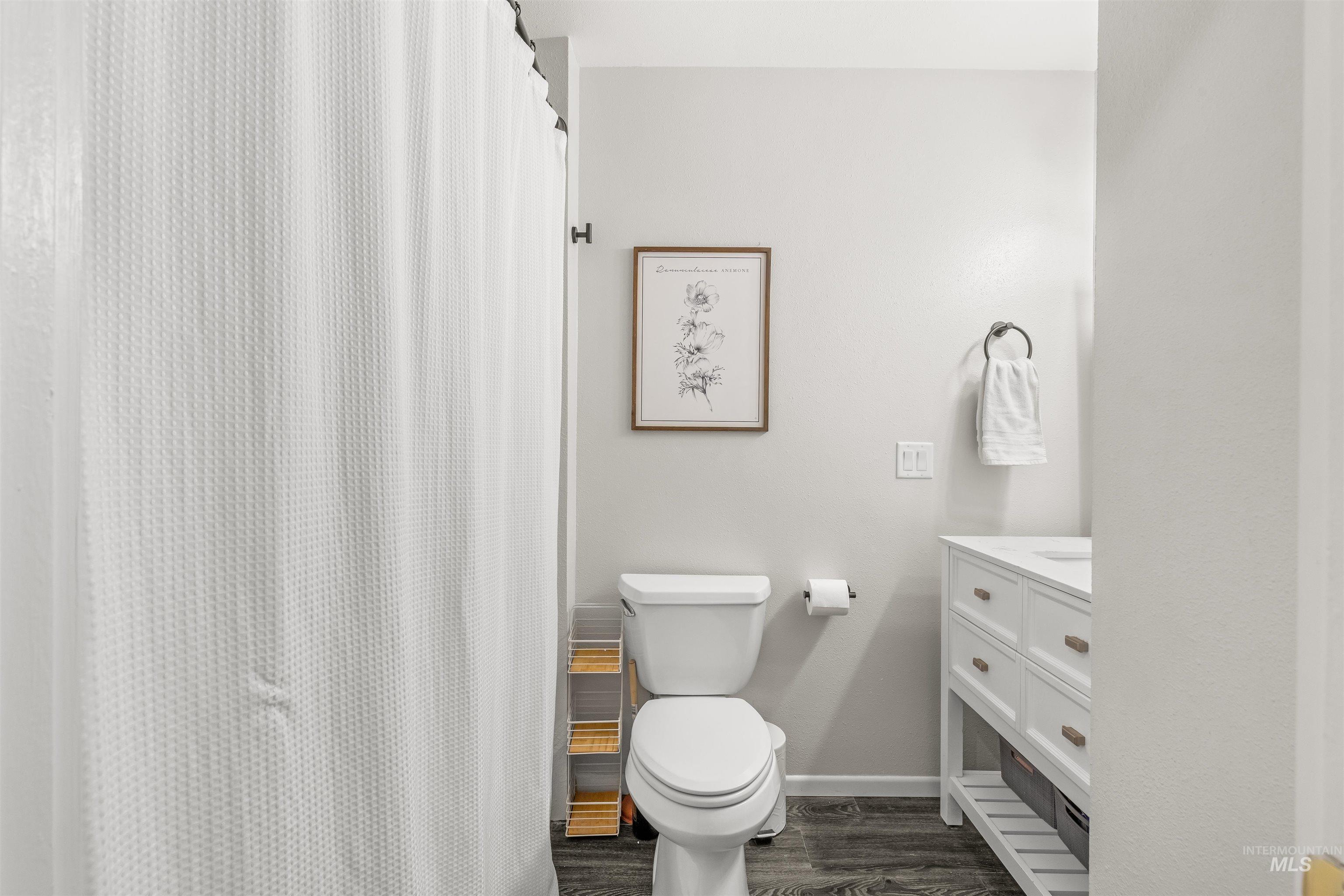 1224 Toby Court, Clarkston, Washington 99403, 4 Bedrooms, 3 Bathrooms, Residential For Sale, Price $450,000,MLS 98982812