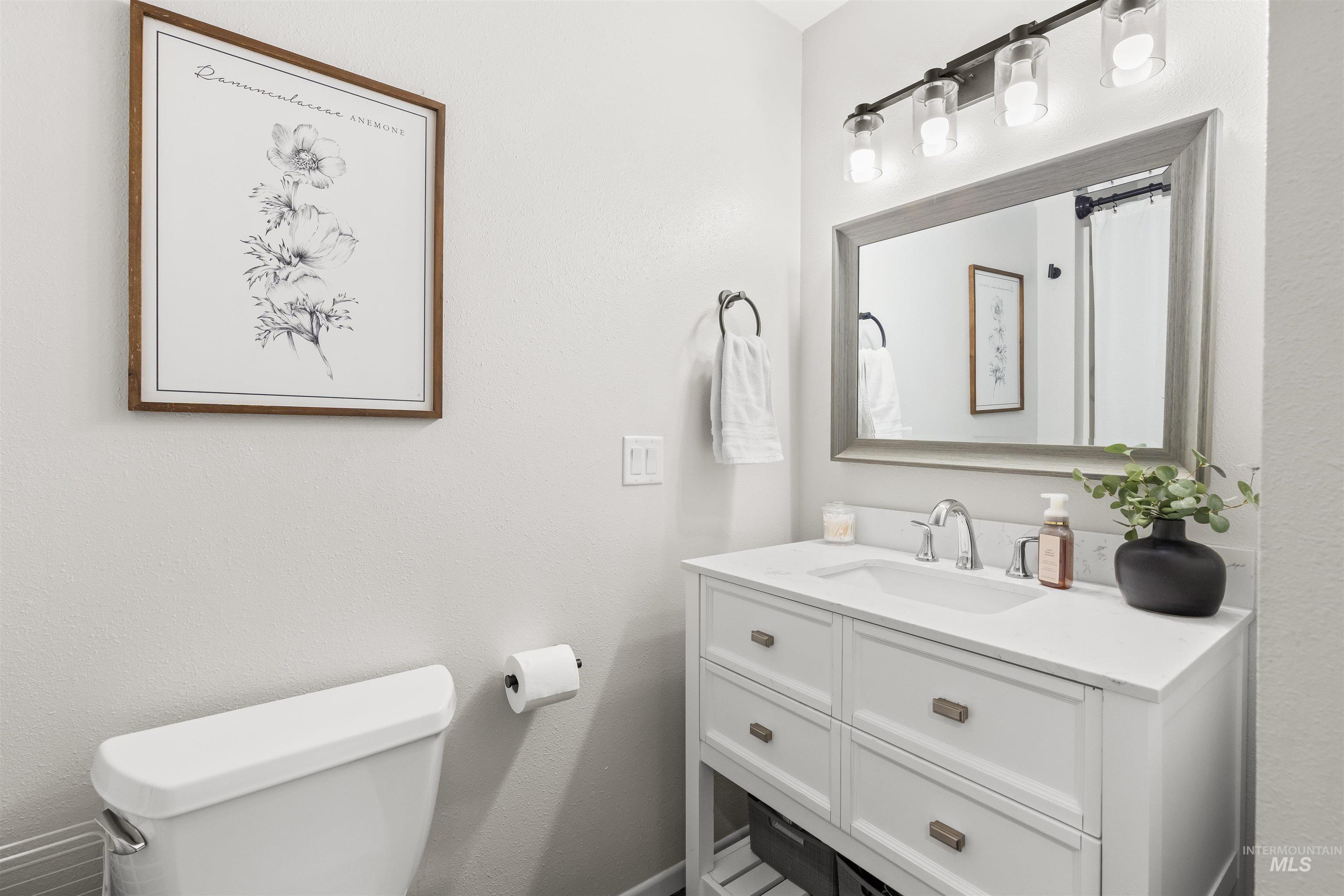 1224 Toby Court, Clarkston, Washington 99403, 4 Bedrooms, 3 Bathrooms, Residential For Sale, Price $450,000,MLS 98982812