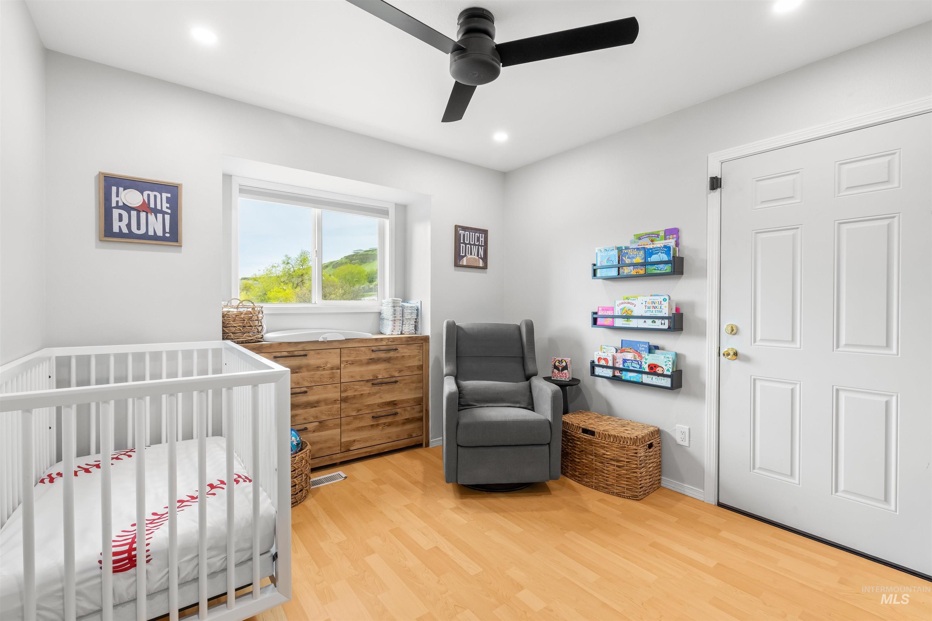 1224 Toby Court, Clarkston, Washington 99403, 4 Bedrooms, 3 Bathrooms, Residential For Sale, Price $450,000,MLS 98982812