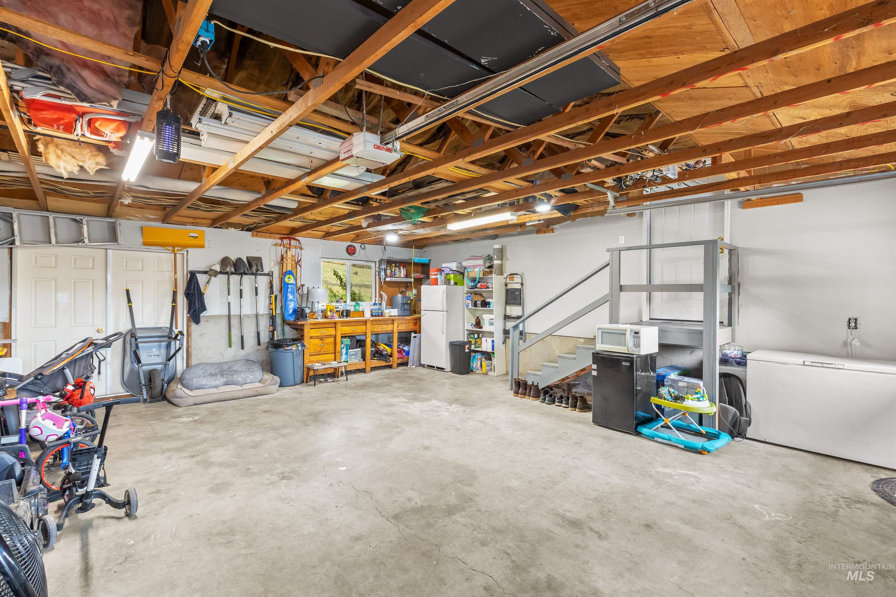 1224 Toby Court, Clarkston, Washington 99403, 4 Bedrooms, 3 Bathrooms, Residential For Sale, Price $445,000, 98982812