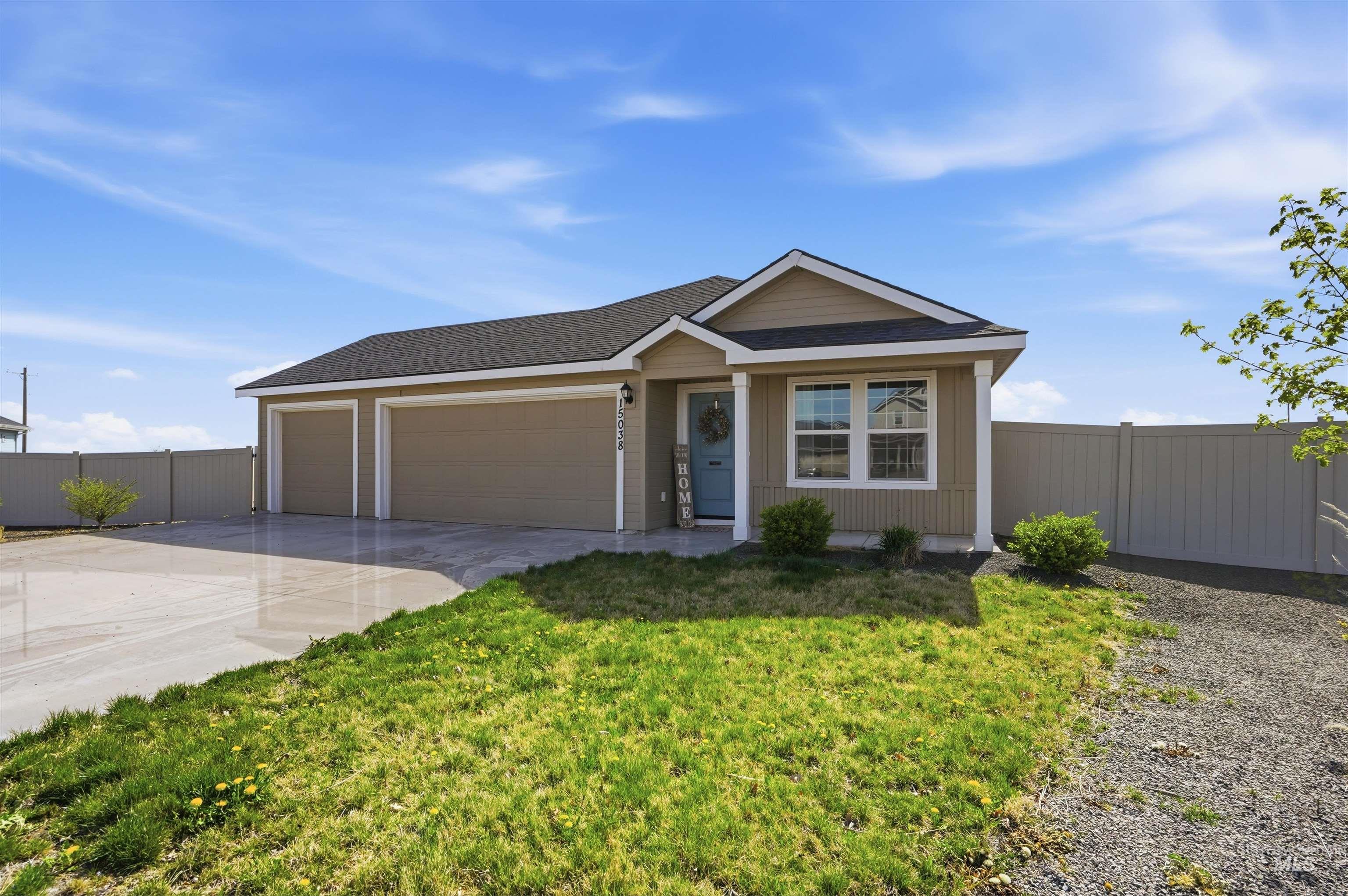 15038 Cumulus Place, Caldwell, Idaho 83607, 3 Bedrooms, 2 Bathrooms, Residential For Sale, Price $400,000,MLS 98982813