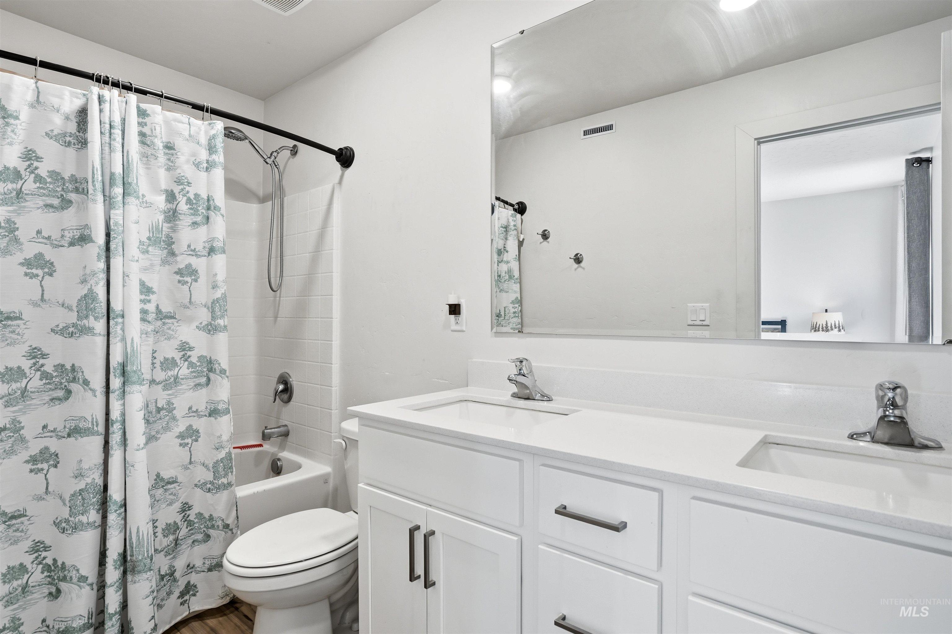 15038 Cumulus Place, Caldwell, Idaho 83607, 3 Bedrooms, 2 Bathrooms, Residential For Sale, Price $400,000,MLS 98982813