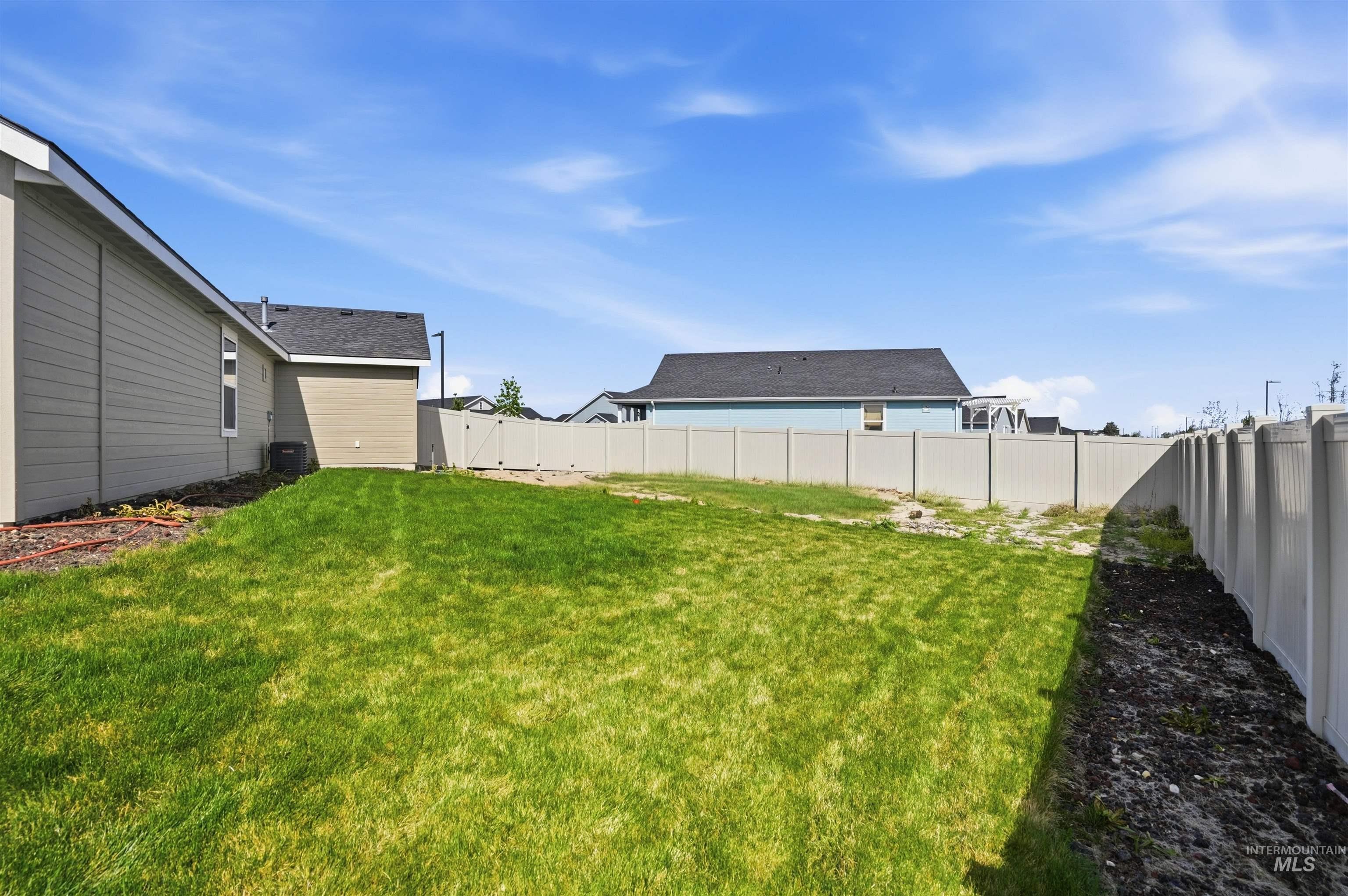 15038 Cumulus Place, Caldwell, Idaho 83607, 3 Bedrooms, 2 Bathrooms, Residential For Sale, Price $400,000,MLS 98982813