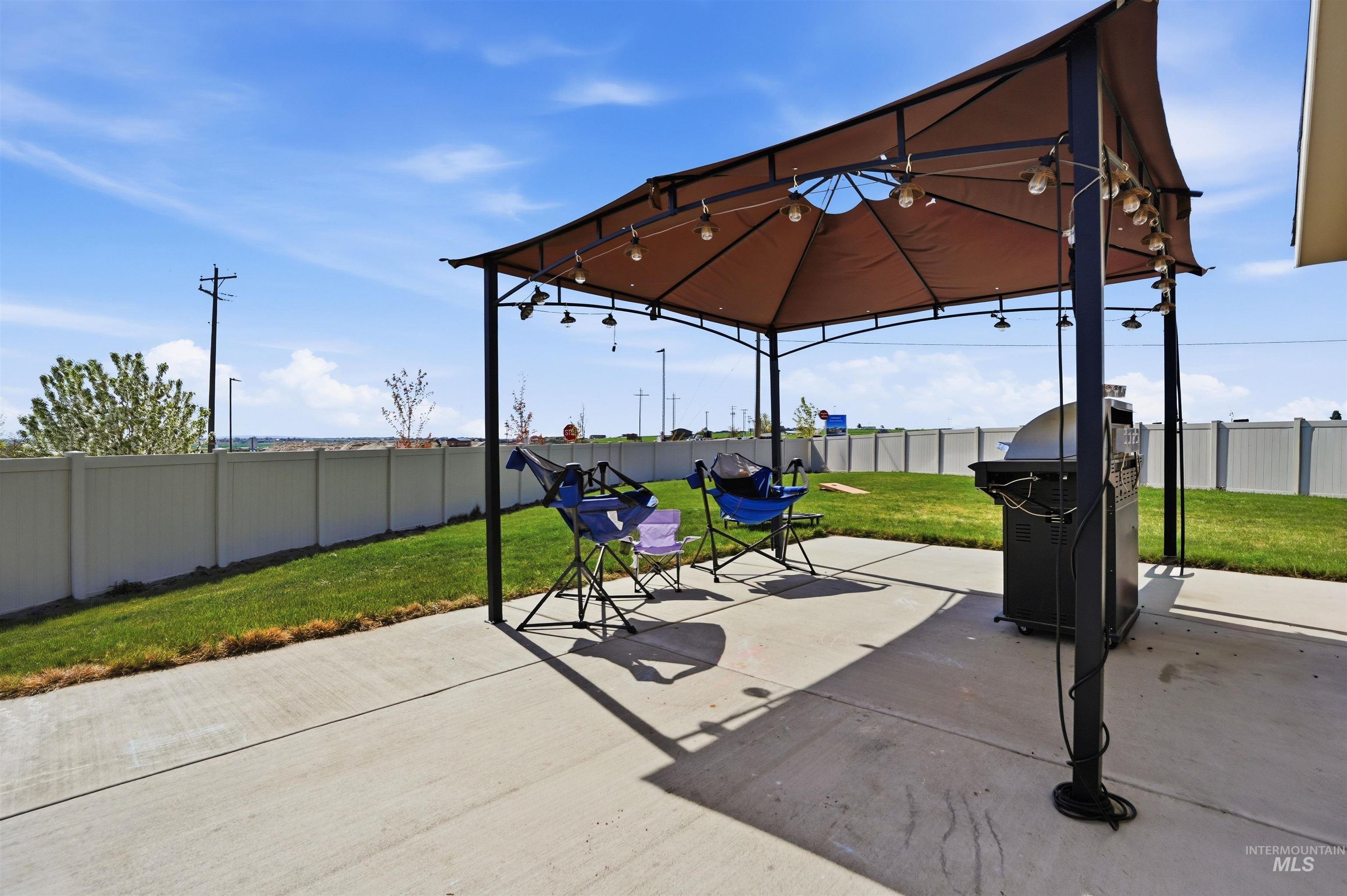 15038 Cumulus Place, Caldwell, Idaho 83607, 3 Bedrooms, 2 Bathrooms, Residential For Sale, Price $400,000,MLS 98982813