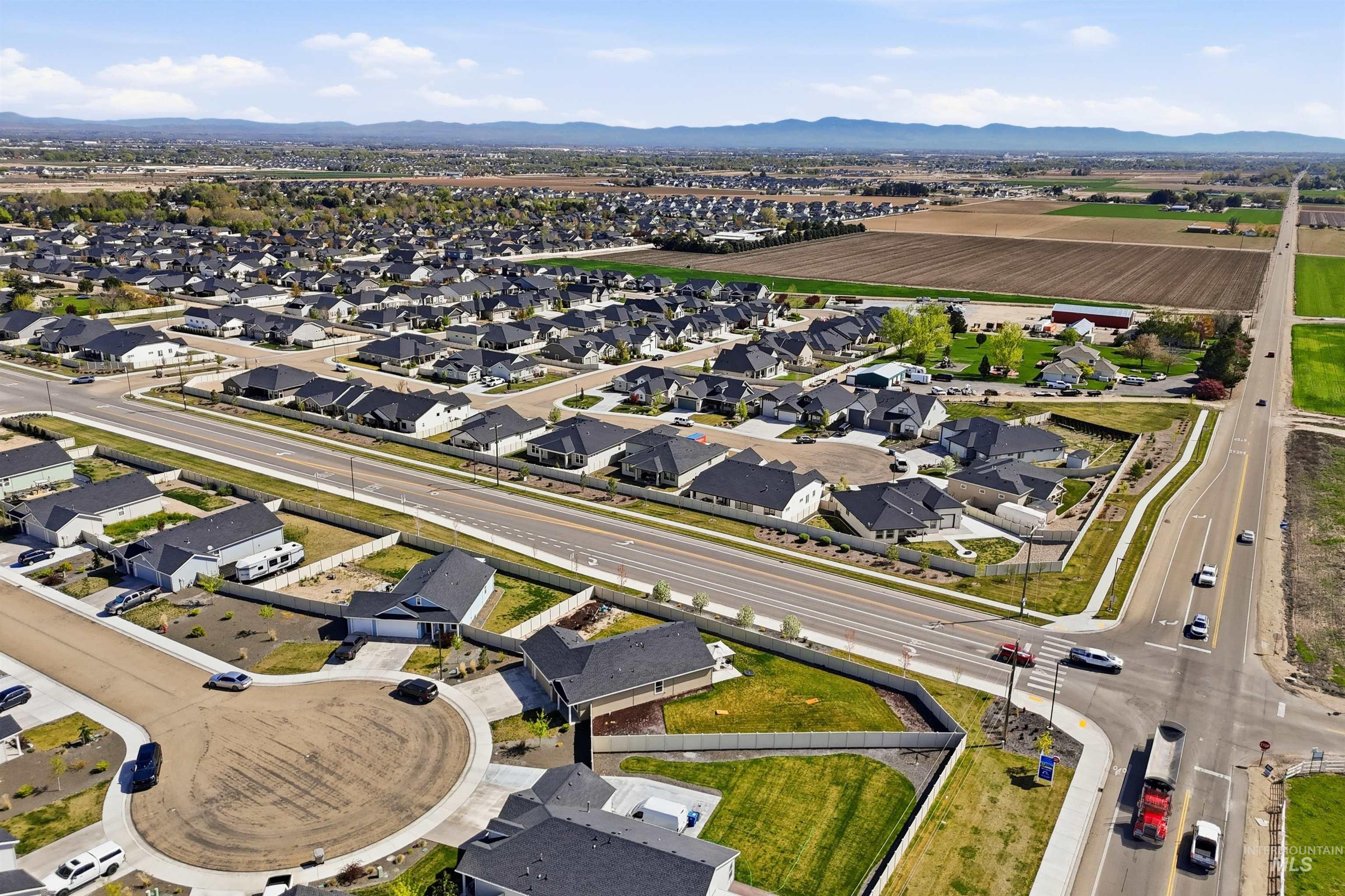 15038 Cumulus Place, Caldwell, Idaho 83607, 3 Bedrooms, 2 Bathrooms, Residential For Sale, Price $400,000,MLS 98982813