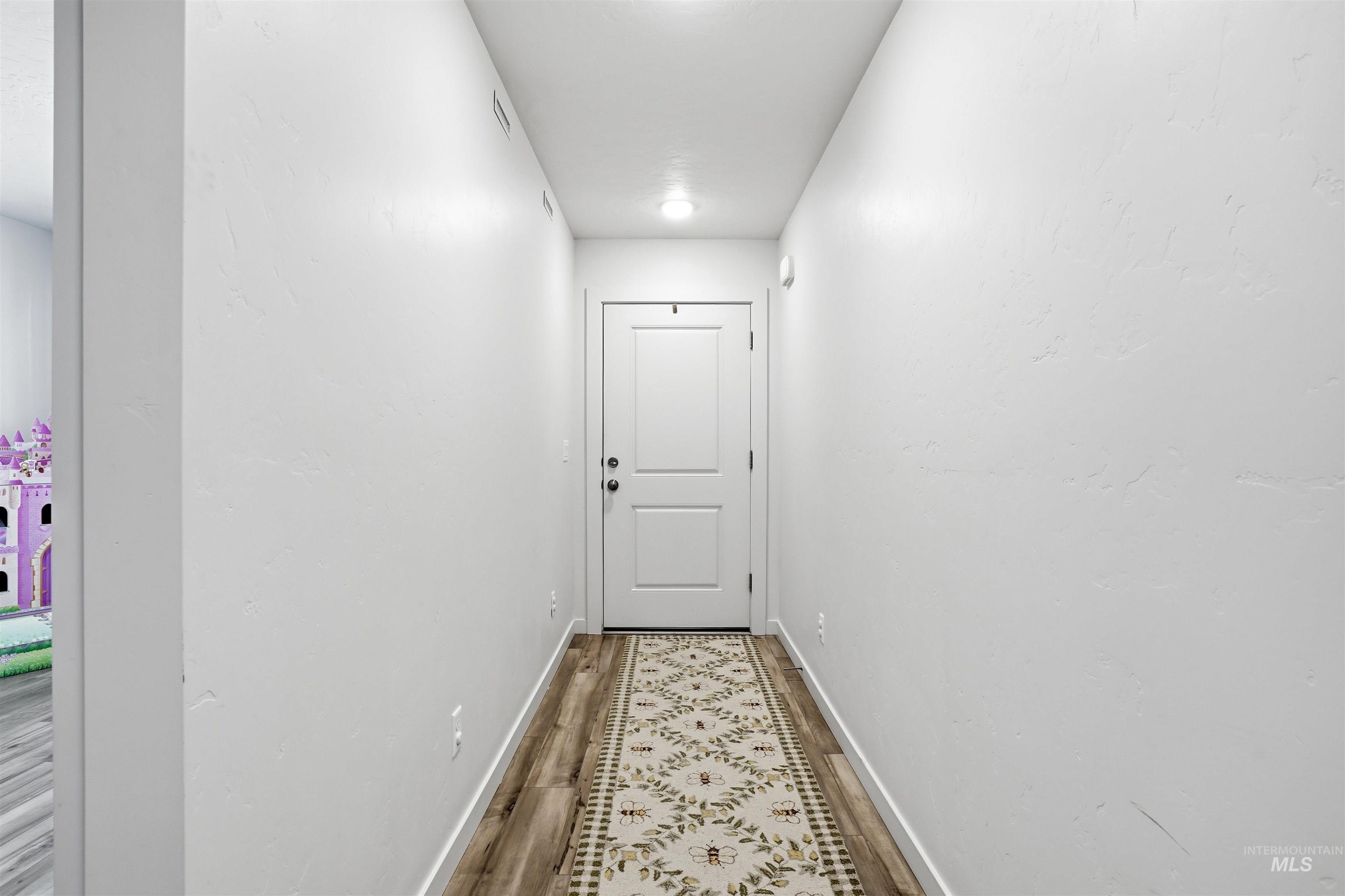 15038 Cumulus Place, Caldwell, Idaho 83607, 3 Bedrooms, 2 Bathrooms, Residential For Sale, Price $400,000,MLS 98982813