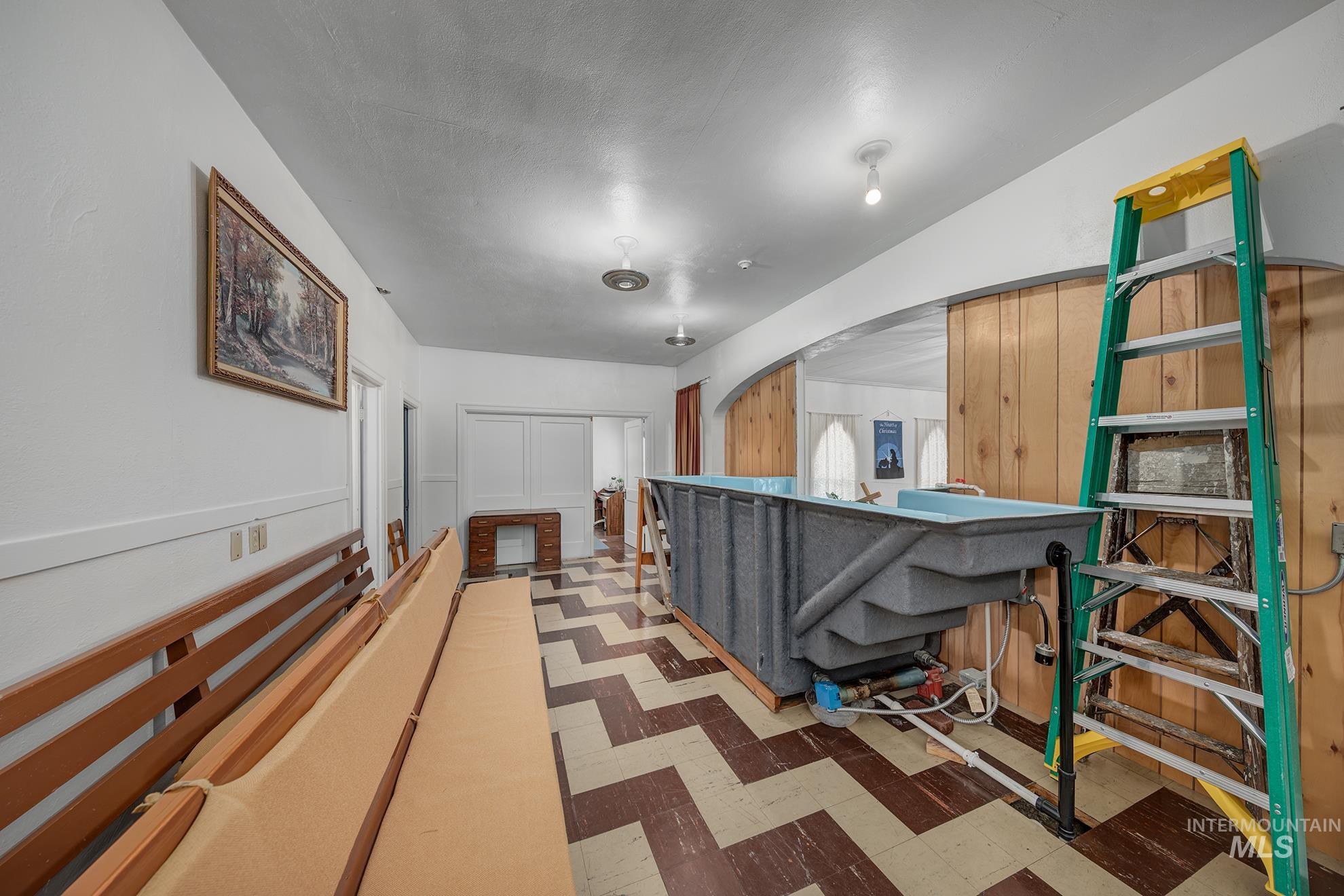 404 N 3rd, Nyssa, Oregon 97913, 2 Bathrooms, Residential For Sale, Price $250,000,MLS 98982815