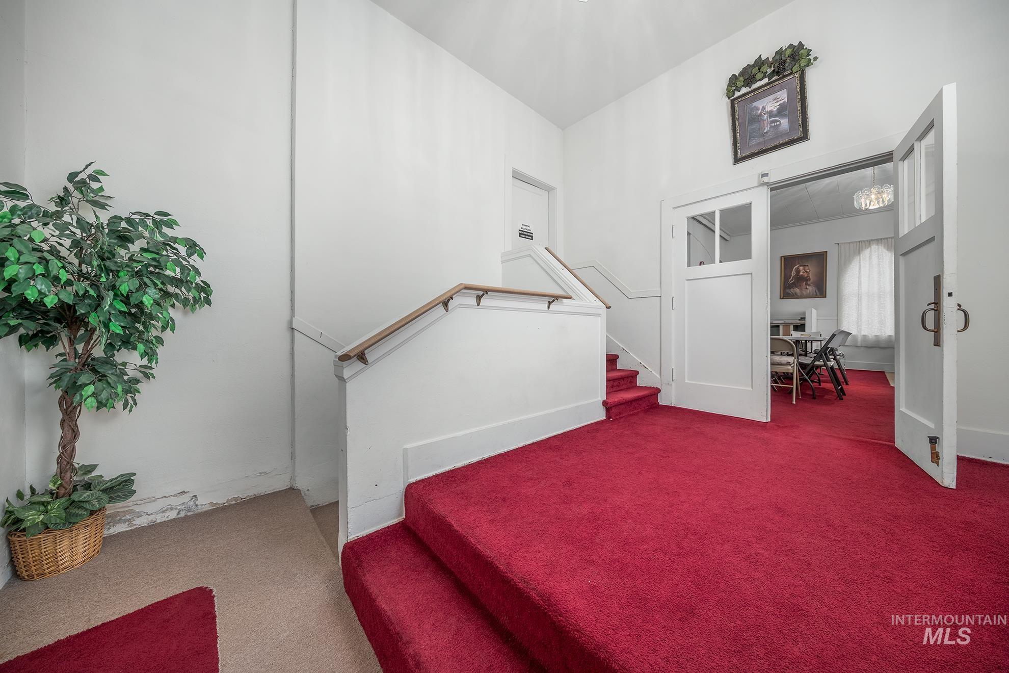 404 N 3rd, Nyssa, Oregon 97913, 2 Bathrooms, Residential For Sale, Price $250,000,MLS 98982815