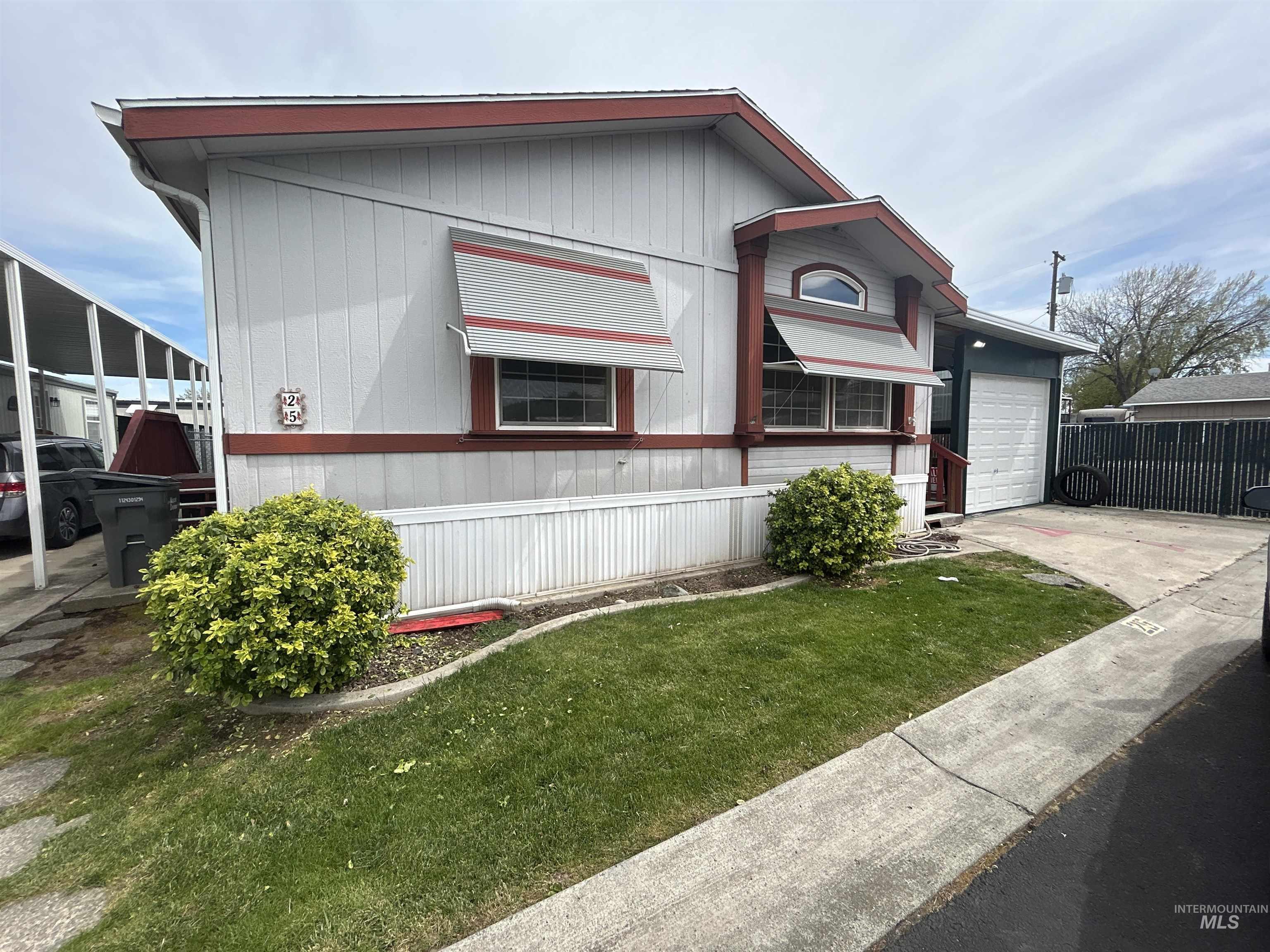 2115 6th Ave., Clarkston, Washington 99403, 3 Bedrooms, 2 Bathrooms, Residential For Sale, Price $164,900,MLS 98982817