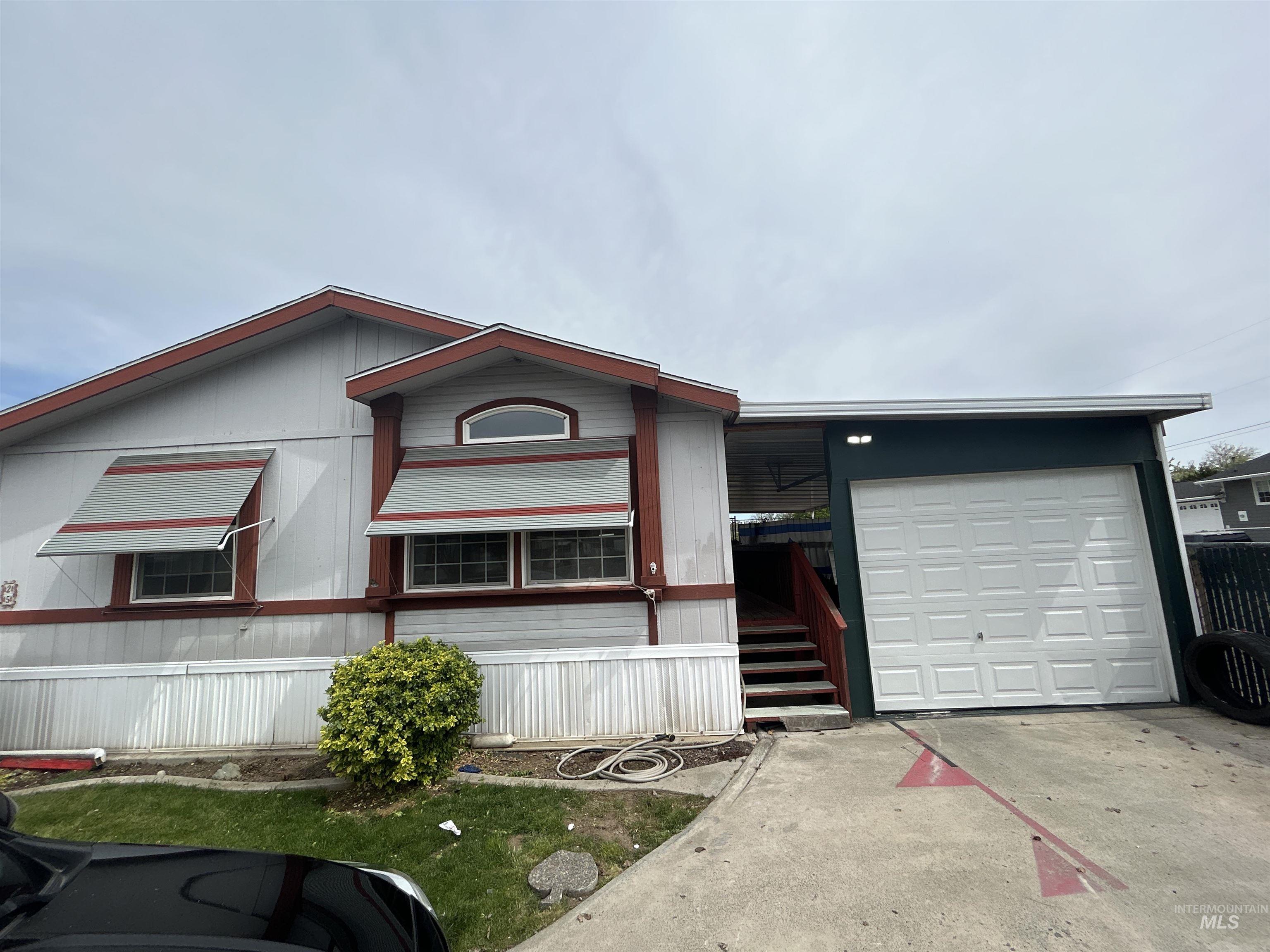 2115 6th Ave., Clarkston, Washington 99403, 3 Bedrooms, 2 Bathrooms, Residential For Sale, Price $164,900,MLS 98982817