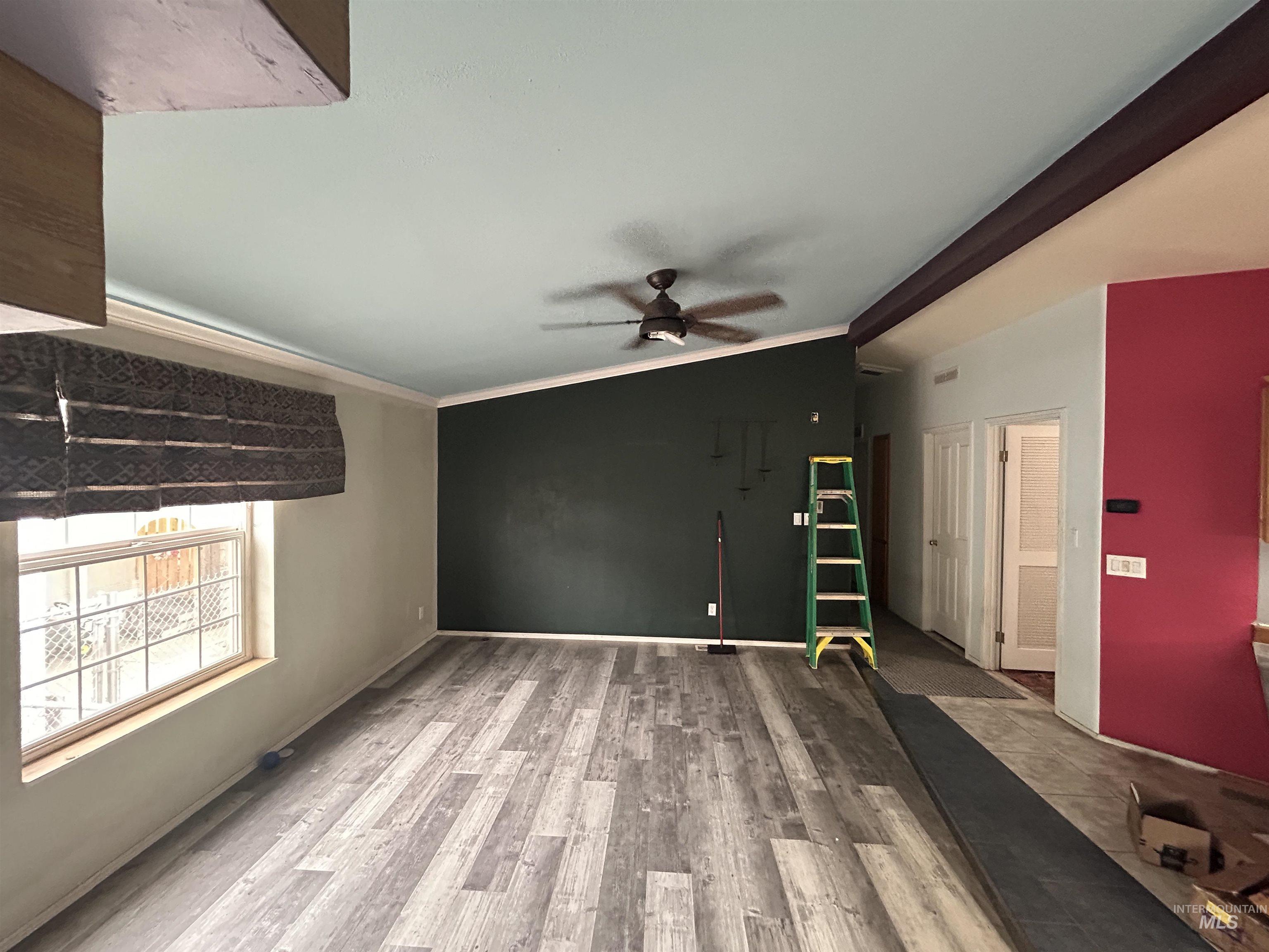 2115 6th Ave., Clarkston, Washington 99403, 3 Bedrooms, 2 Bathrooms, Residential For Sale, Price $164,900,MLS 98982817