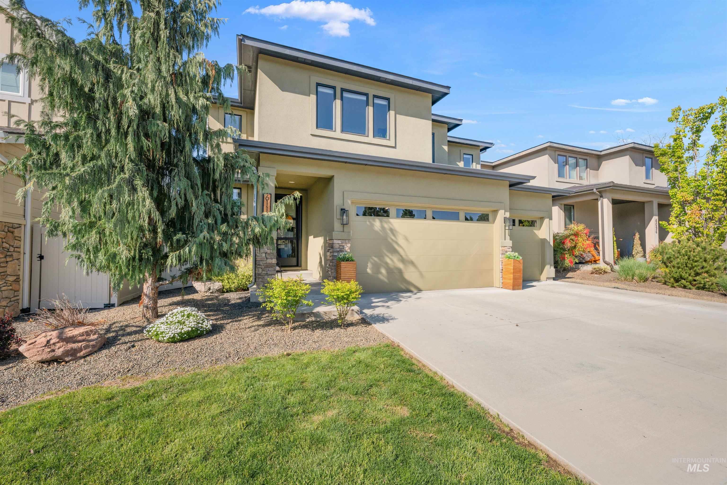 6118 W Baron Street, Boise, Idaho 83703, 5 Bedrooms, 3.5 Bathrooms, Residential For Sale, Price $925,000,MLS 98982826