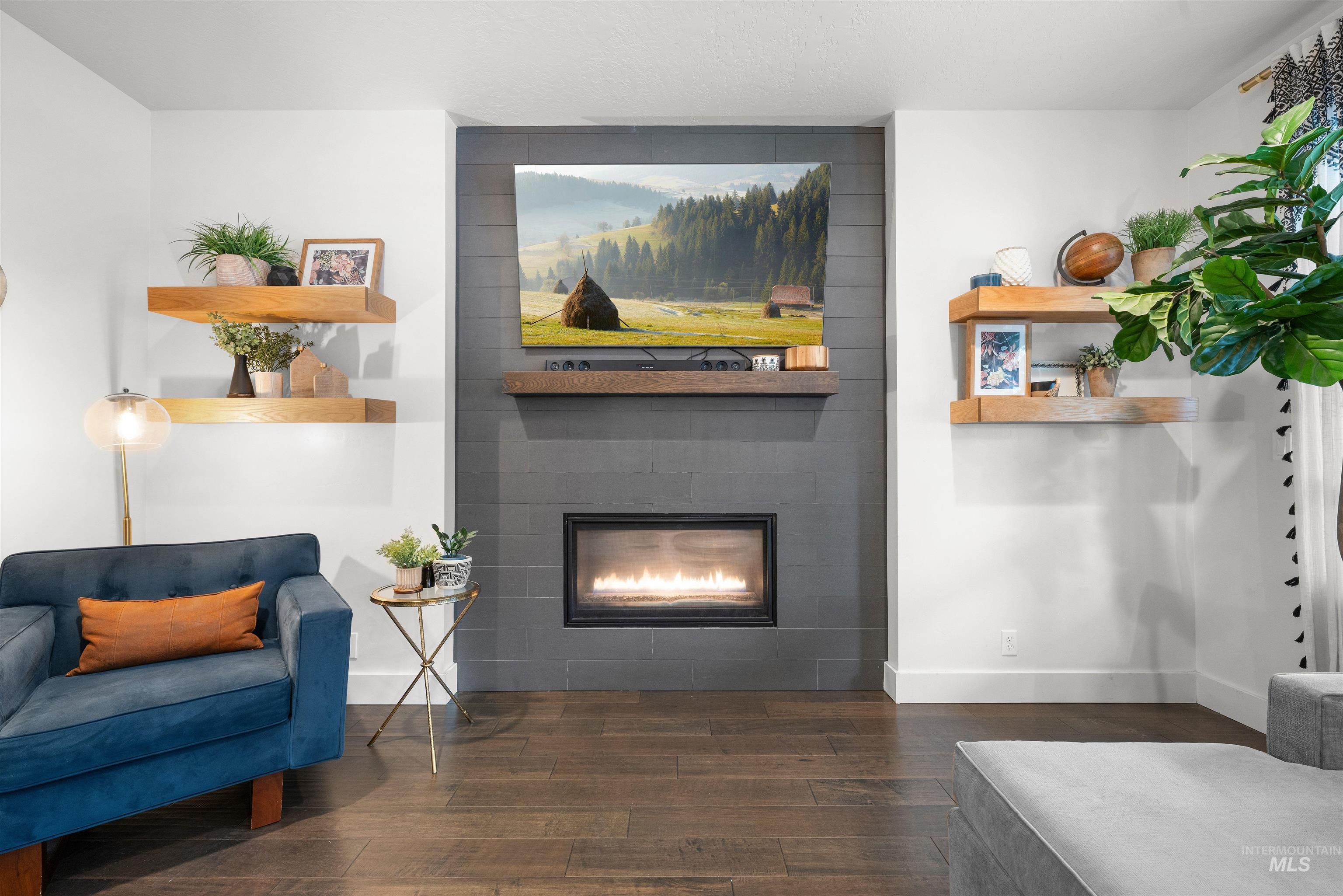 6118 W Baron Street, Boise, Idaho 83703, 5 Bedrooms, 3.5 Bathrooms, Residential For Sale, Price $925,000,MLS 98982826