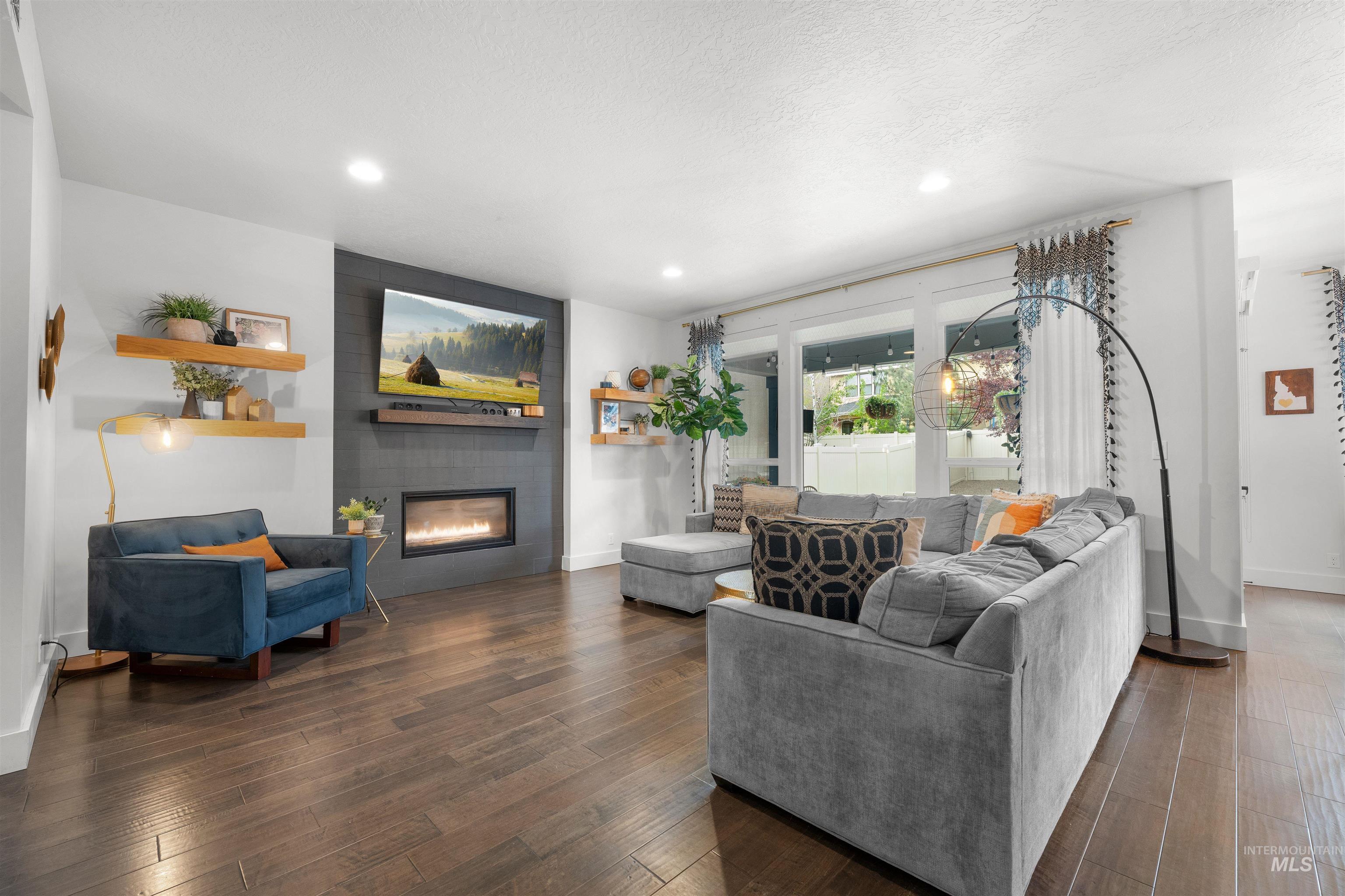 6118 W Baron Street, Boise, Idaho 83703, 5 Bedrooms, 3.5 Bathrooms, Residential For Sale, Price $925,000,MLS 98982826