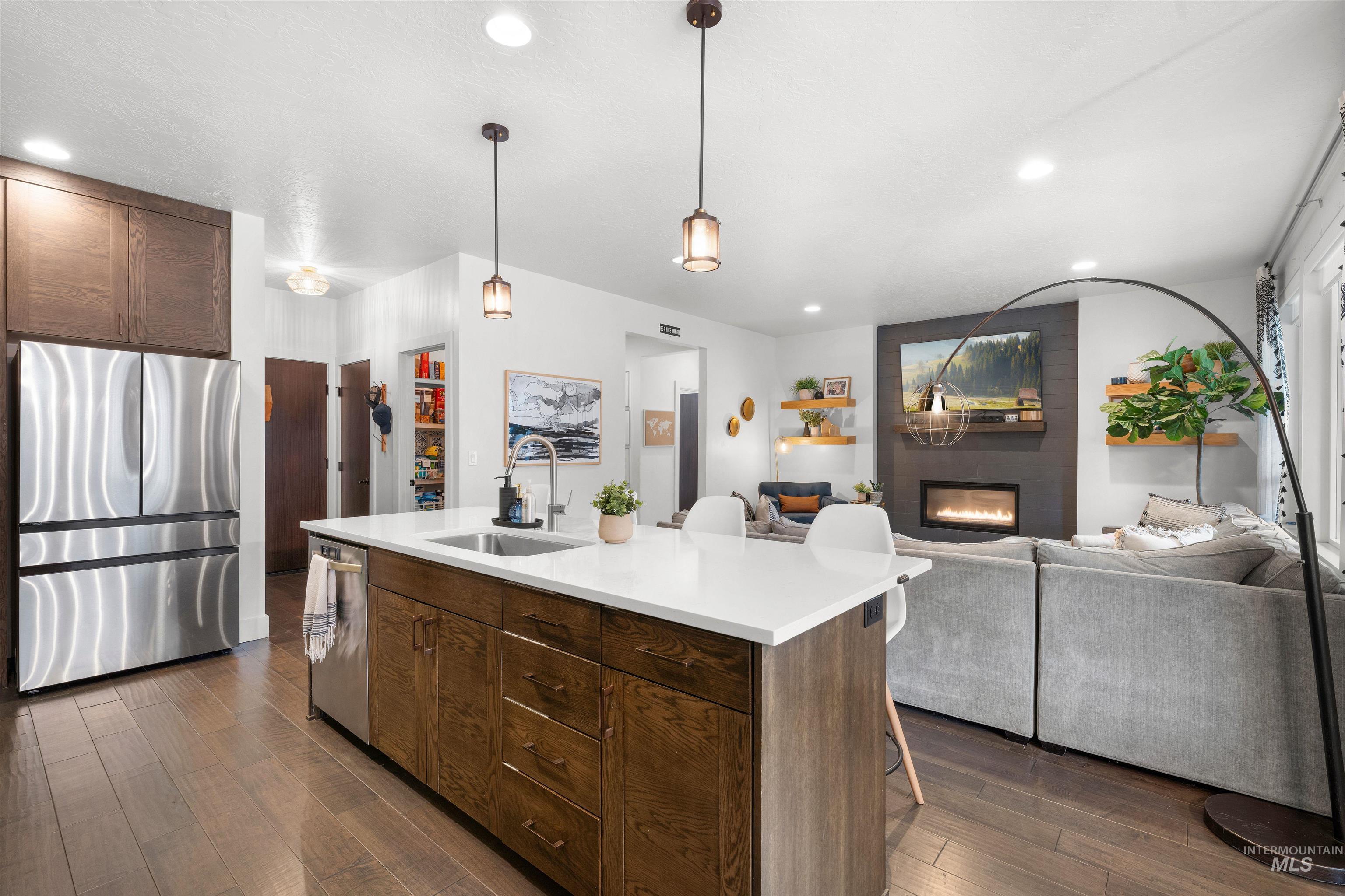 6118 W Baron Street, Boise, Idaho 83703, 5 Bedrooms, 3.5 Bathrooms, Residential For Sale, Price $925,000,MLS 98982826