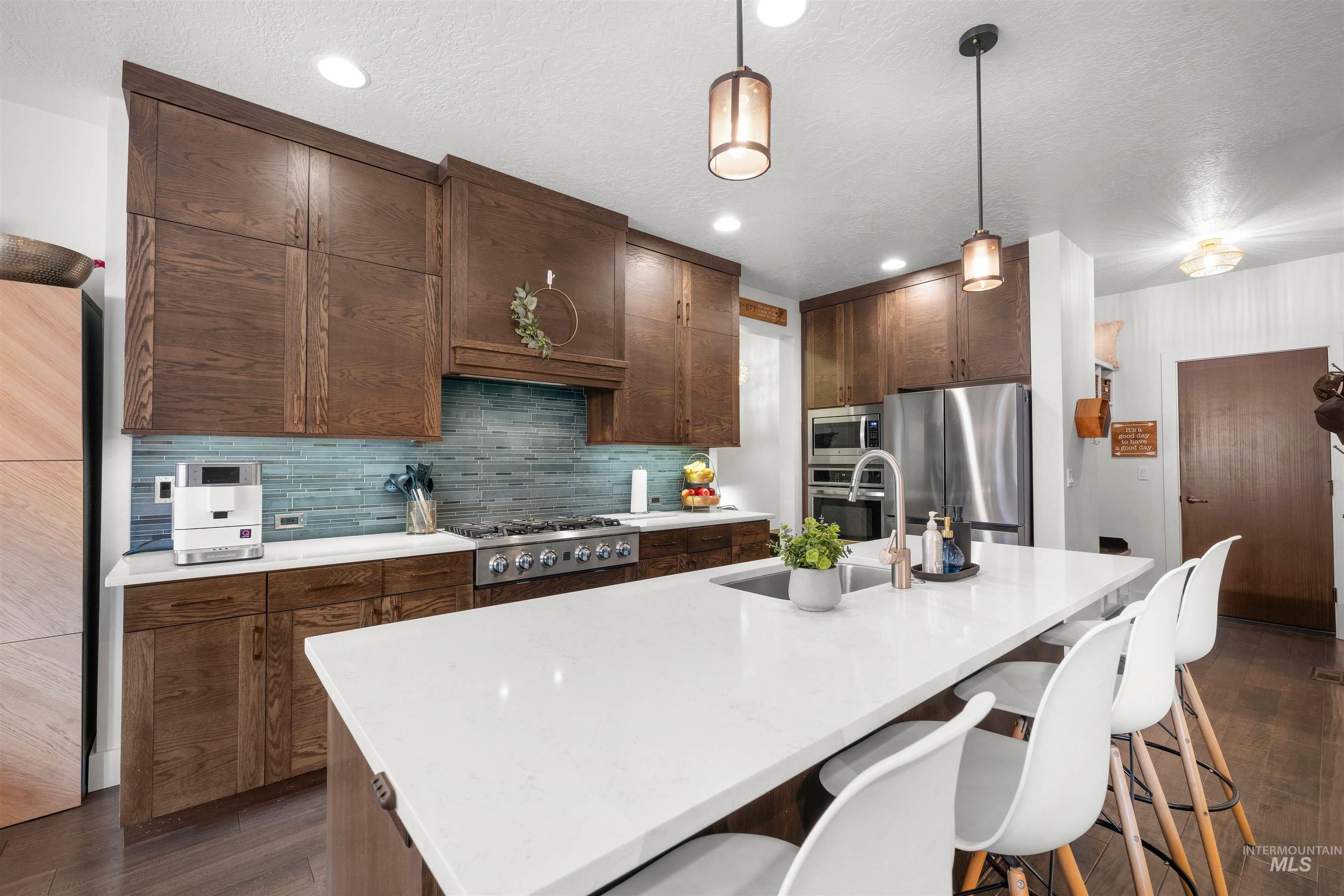 6118 W Baron Street, Boise, Idaho 83703, 5 Bedrooms, 3.5 Bathrooms, Residential For Sale, Price $925,000,MLS 98982826