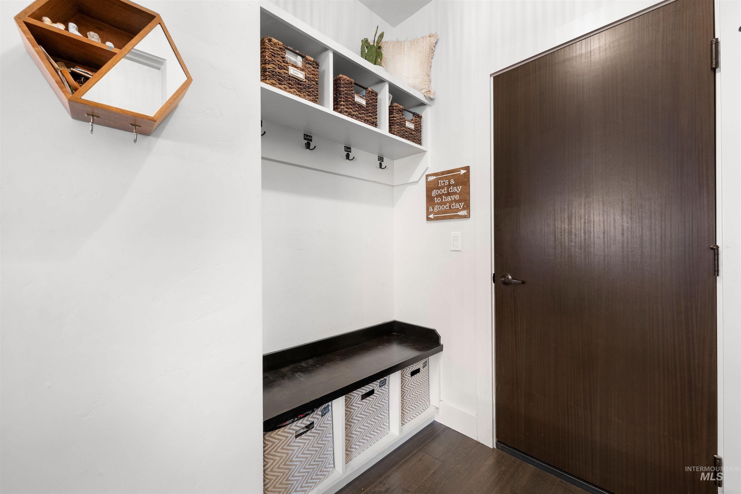 6118 W Baron Street, Boise, Idaho 83703, 5 Bedrooms, 3.5 Bathrooms, Residential For Sale, Price $925,000,MLS 98982826