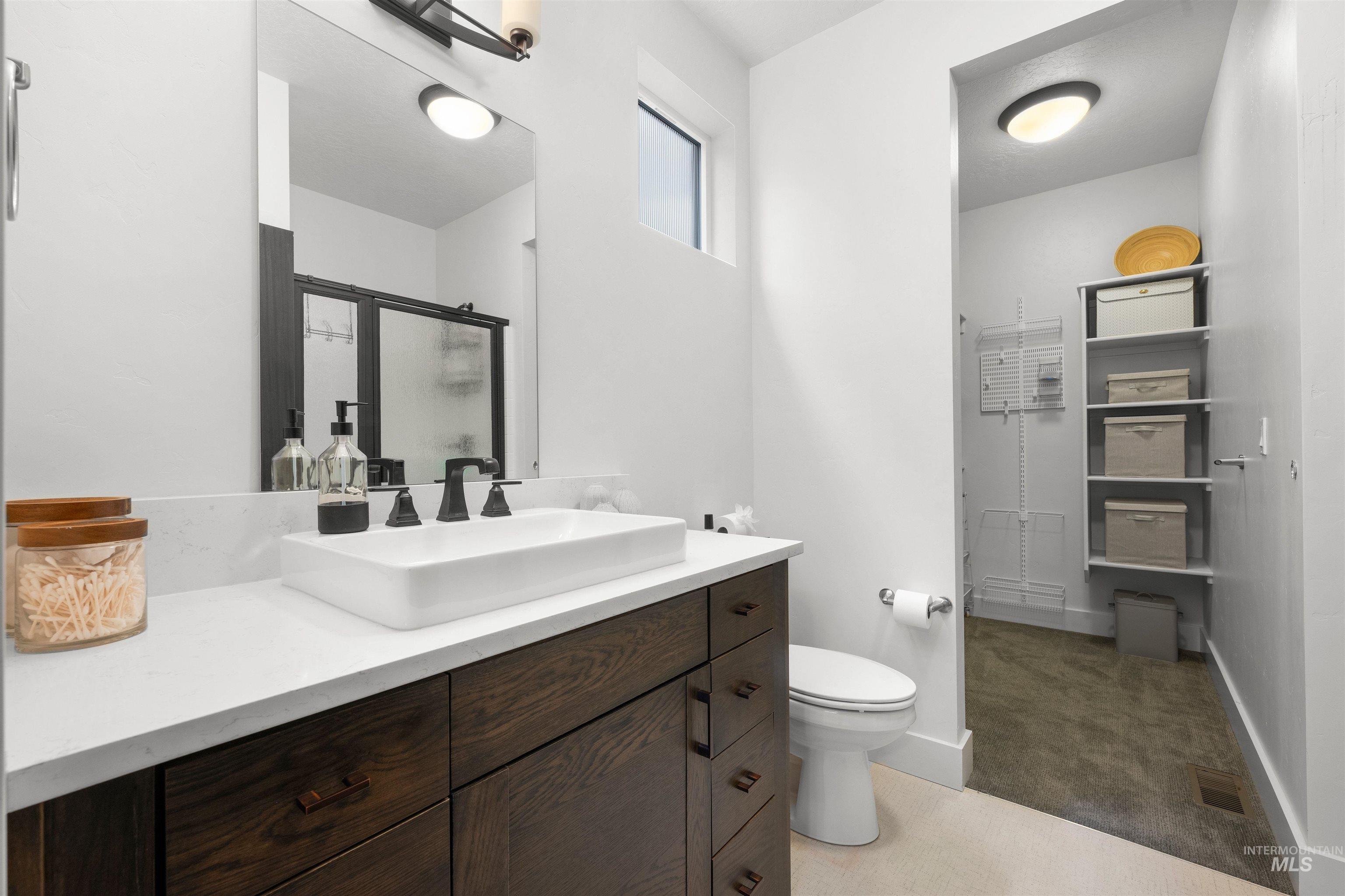 6118 W Baron Street, Boise, Idaho 83703, 5 Bedrooms, 3.5 Bathrooms, Residential For Sale, Price $925,000,MLS 98982826