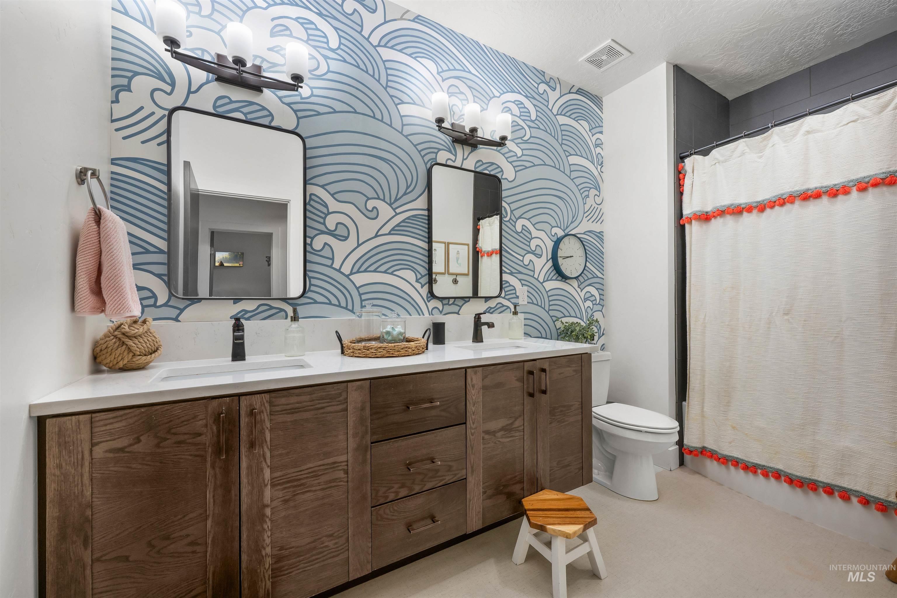 6118 W Baron Street, Boise, Idaho 83703, 5 Bedrooms, 3.5 Bathrooms, Residential For Sale, Price $925,000,MLS 98982826