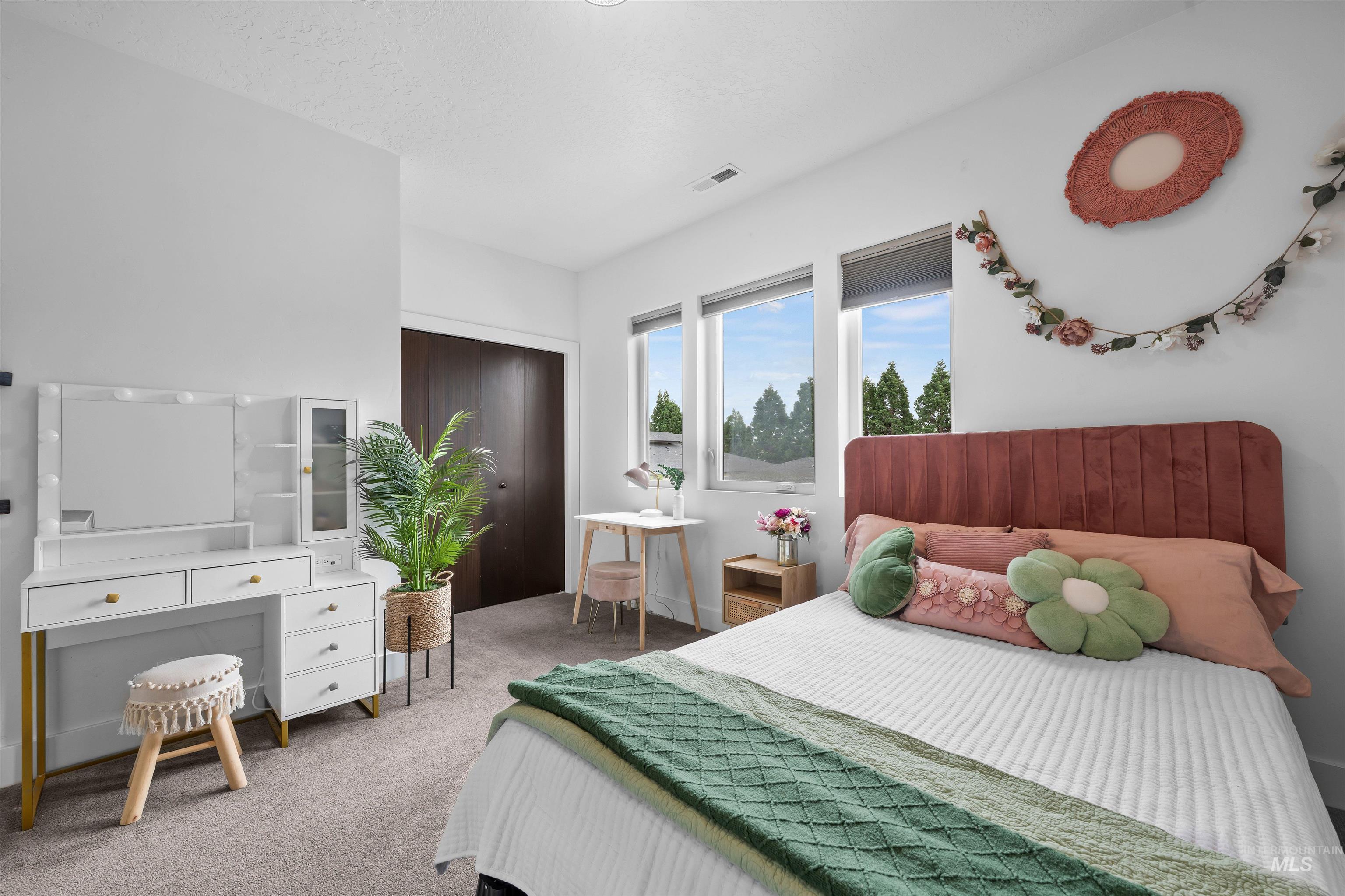 6118 W Baron Street, Boise, Idaho 83703, 5 Bedrooms, 3.5 Bathrooms, Residential For Sale, Price $925,000,MLS 98982826