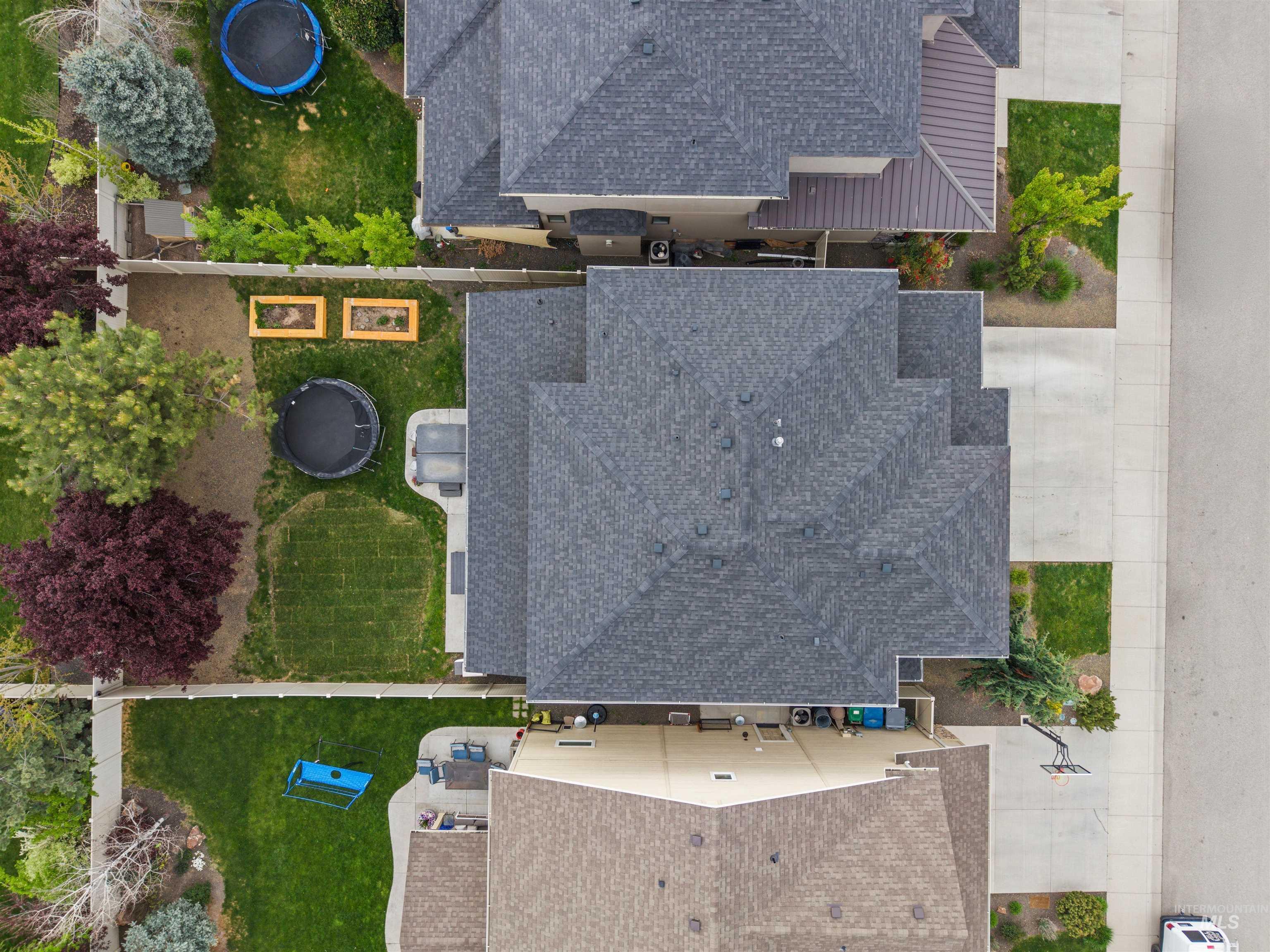 6118 W Baron Street, Boise, Idaho 83703, 5 Bedrooms, 3.5 Bathrooms, Residential For Sale, Price $925,000,MLS 98982826