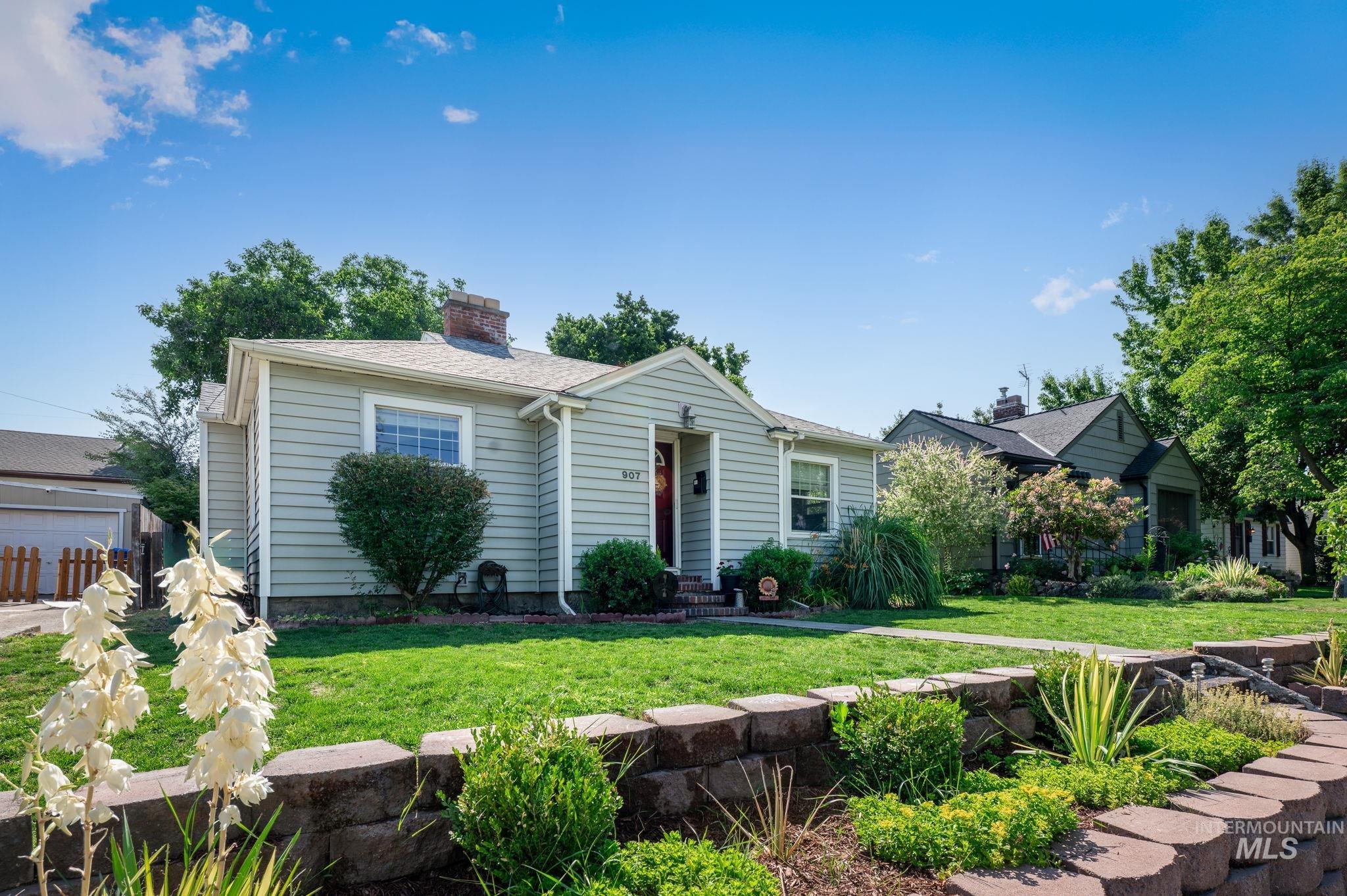 907 3rd St., Lewiston, Idaho 83501, 3 Bedrooms, 1 Bathroom, Residential For Sale, Price $319,950,MLS 98982829