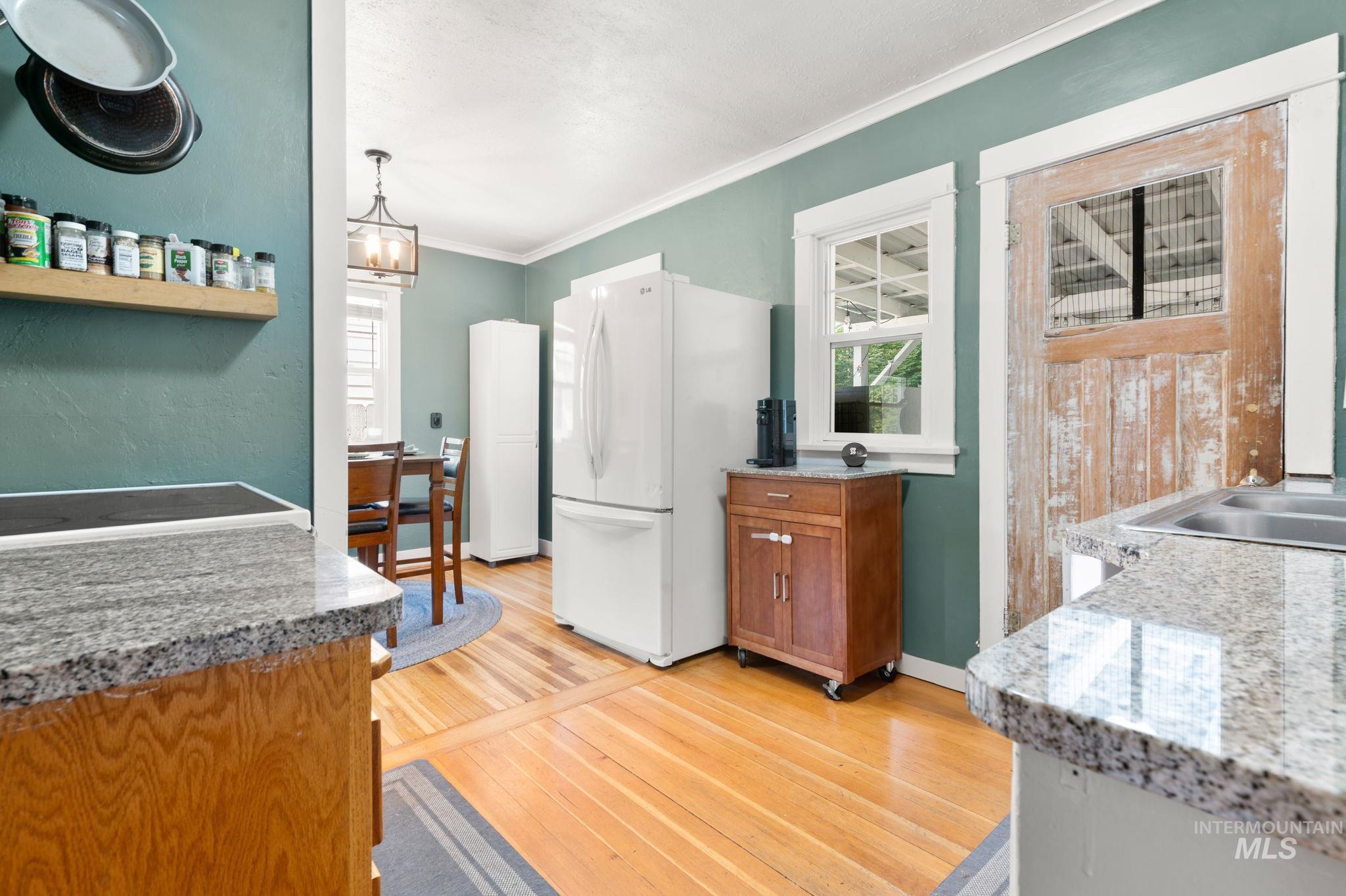 907 3rd St., Lewiston, Idaho 83501, 3 Bedrooms, 1 Bathroom, Residential For Sale, Price $319,950,MLS 98982829