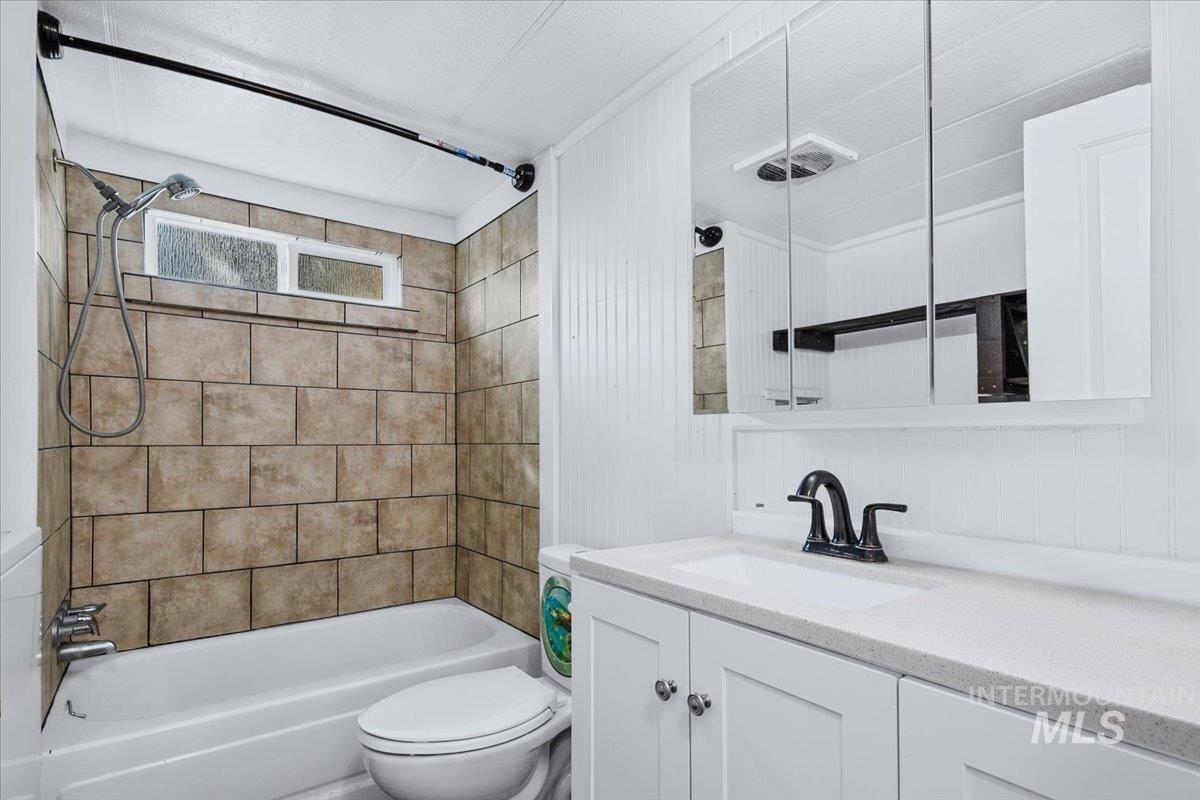 7701 W Ustick Rd, Boise, Idaho 83646, 2 Bedrooms, 1 Bathroom, Residential For Sale, Price $75,000, 98982831