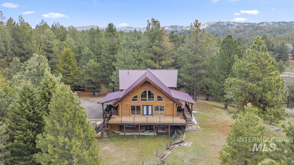 10360 Gamann Drive, Cascade, Idaho 83611, 3 Bedrooms, 4 Bathrooms, Residential For Sale, Price $1,100,000,MLS 98982834