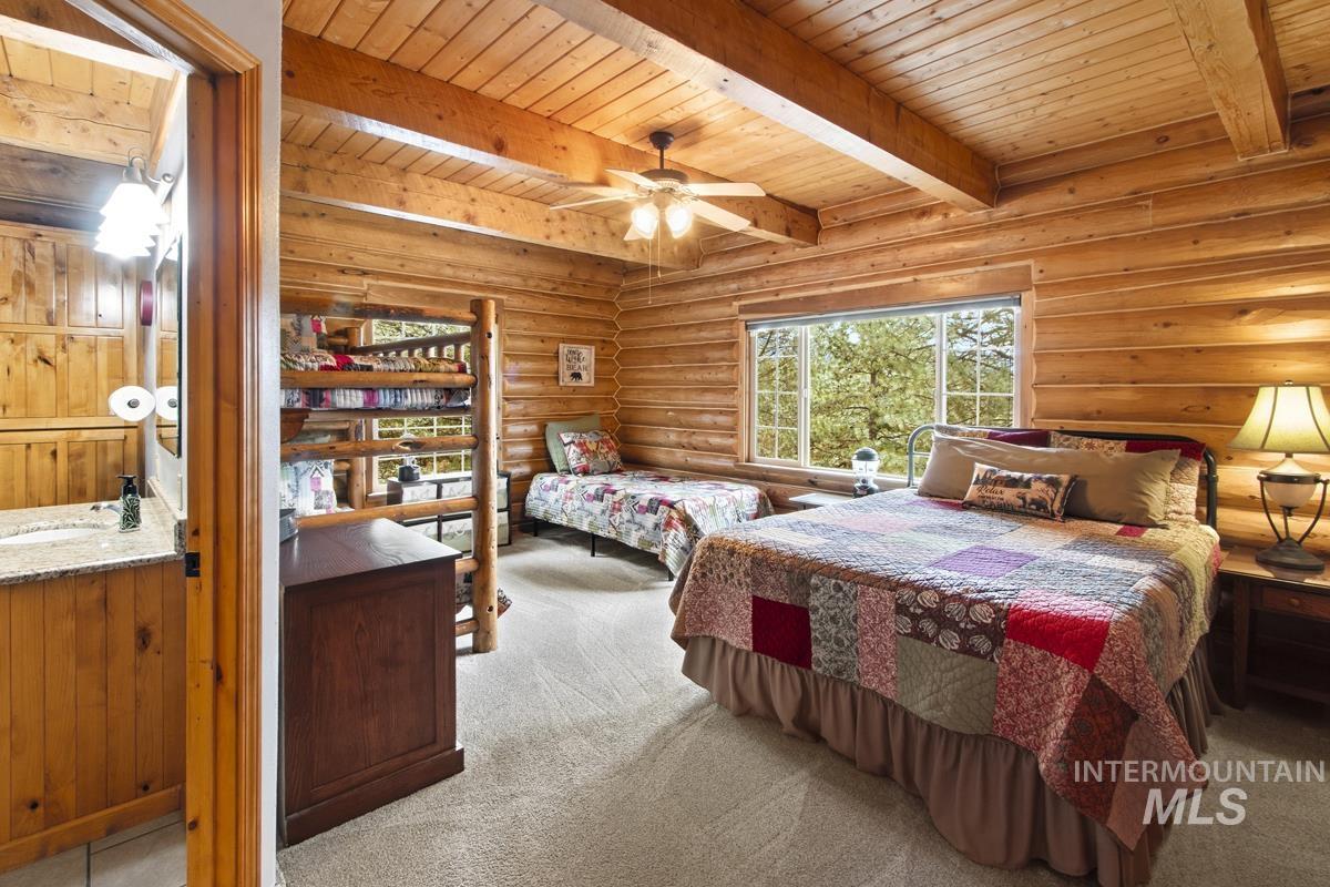 10360 Gamann Drive, Cascade, Idaho 83611, 3 Bedrooms, 4 Bathrooms, Residential For Sale, Price $1,100,000,MLS 98982834