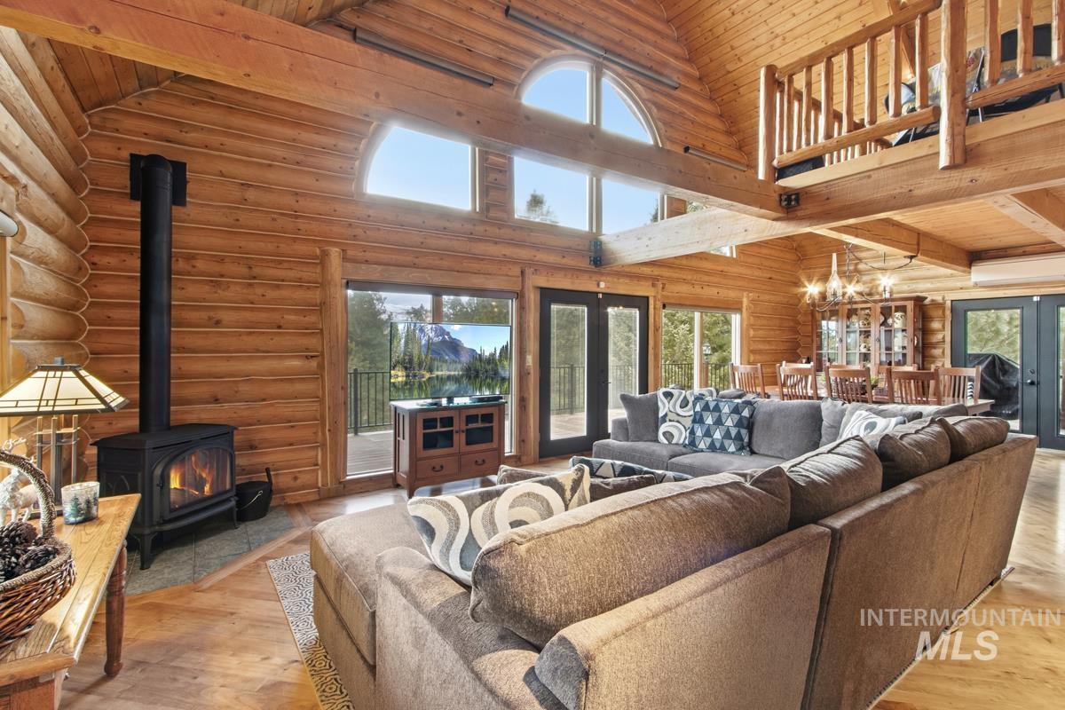 10360 Gamann Drive, Cascade, Idaho 83611, 3 Bedrooms, 4 Bathrooms, Residential For Sale, Price $1,100,000,MLS 98982834