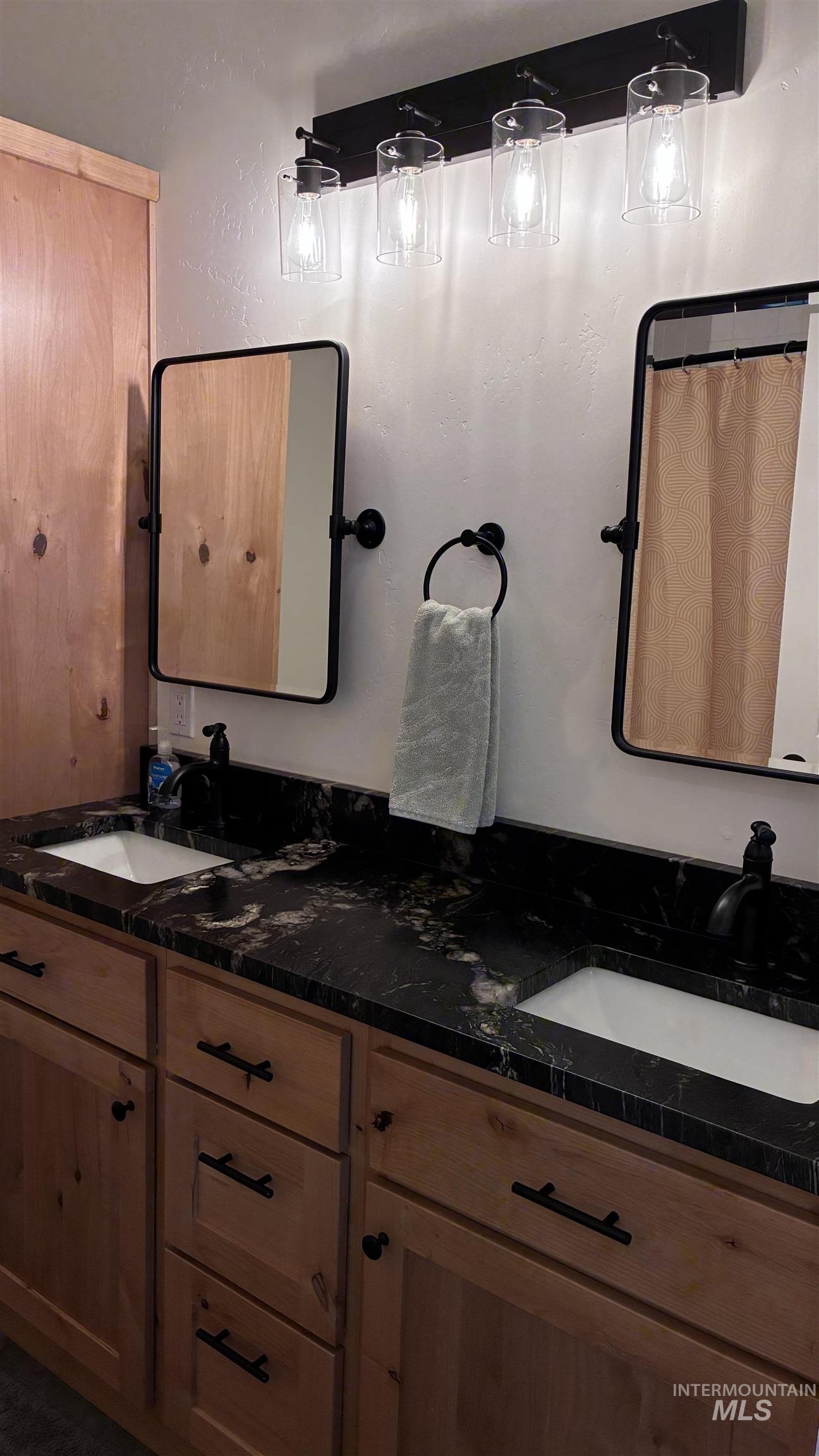 107 Winters Ave, Council, Idaho 83612, 3 Bedrooms, 2 Bathrooms, Residential For Sale, Price $389,000, 98982835