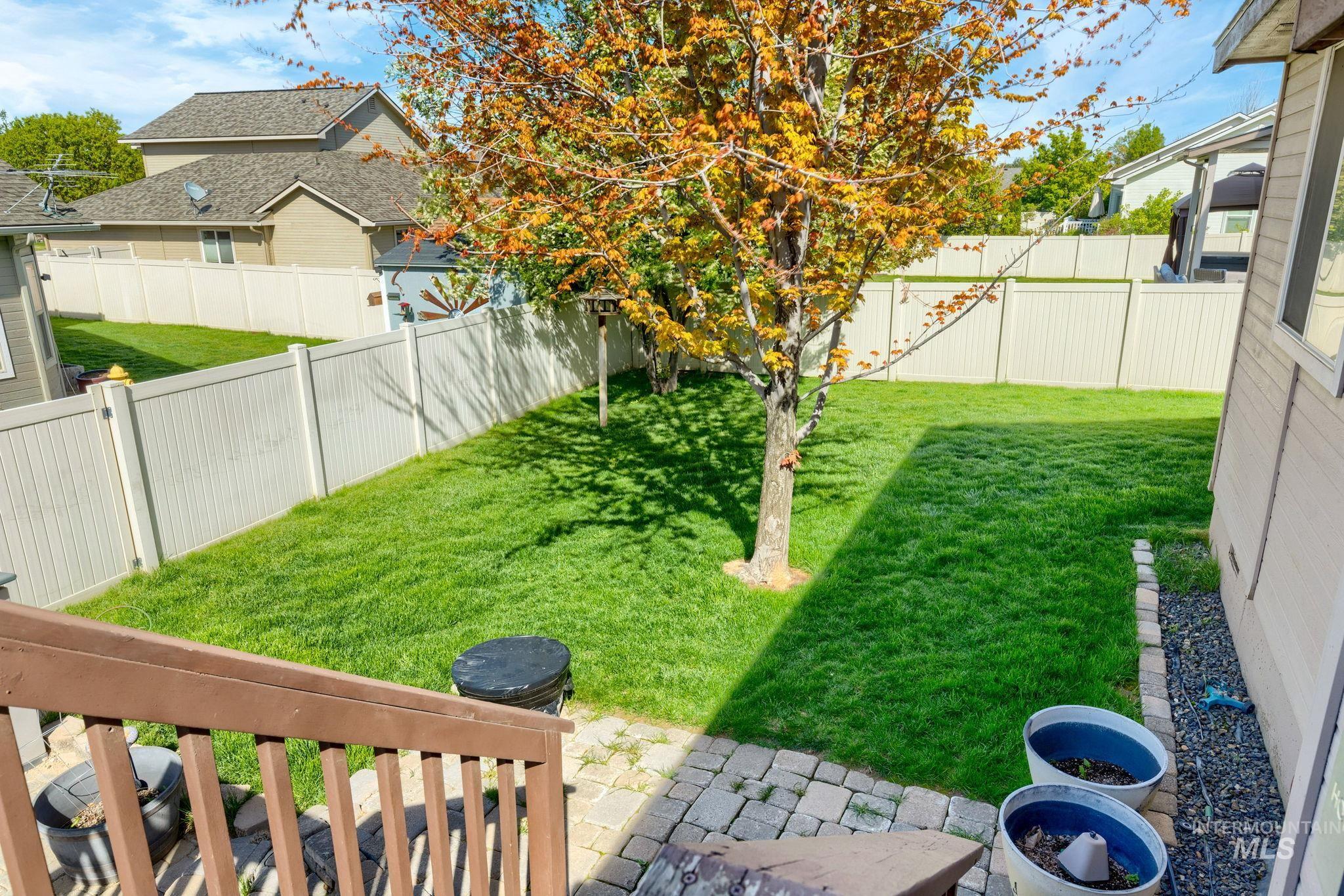 1909 S Sandcrest Way, Nampa, Idaho 83686, 3 Bedrooms, 2 Bathrooms, Residential For Sale, Price $405,000,MLS 98982837