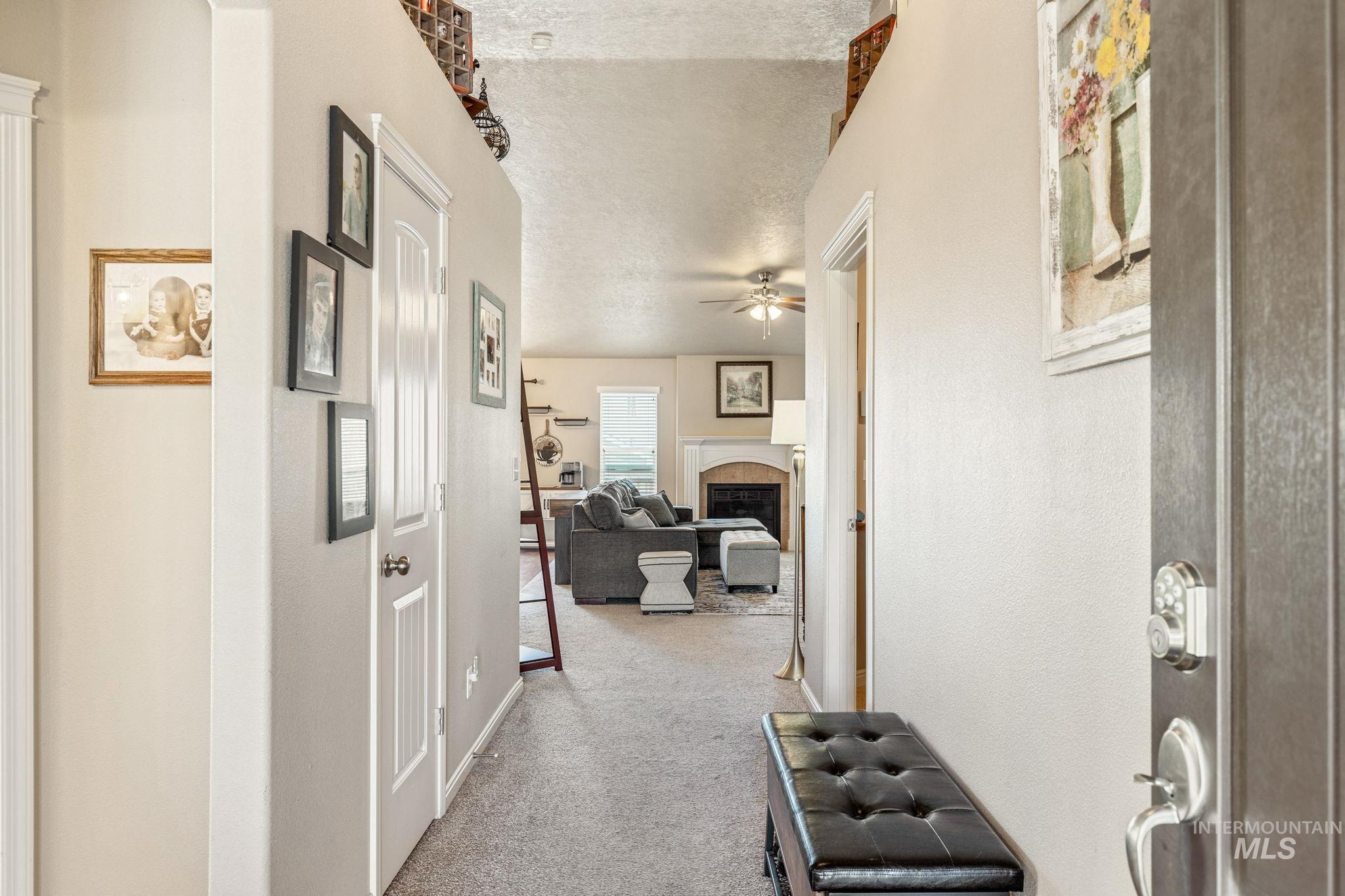 1909 S Sandcrest Way, Nampa, Idaho 83686, 3 Bedrooms, 2 Bathrooms, Residential For Sale, Price $405,000,MLS 98982837