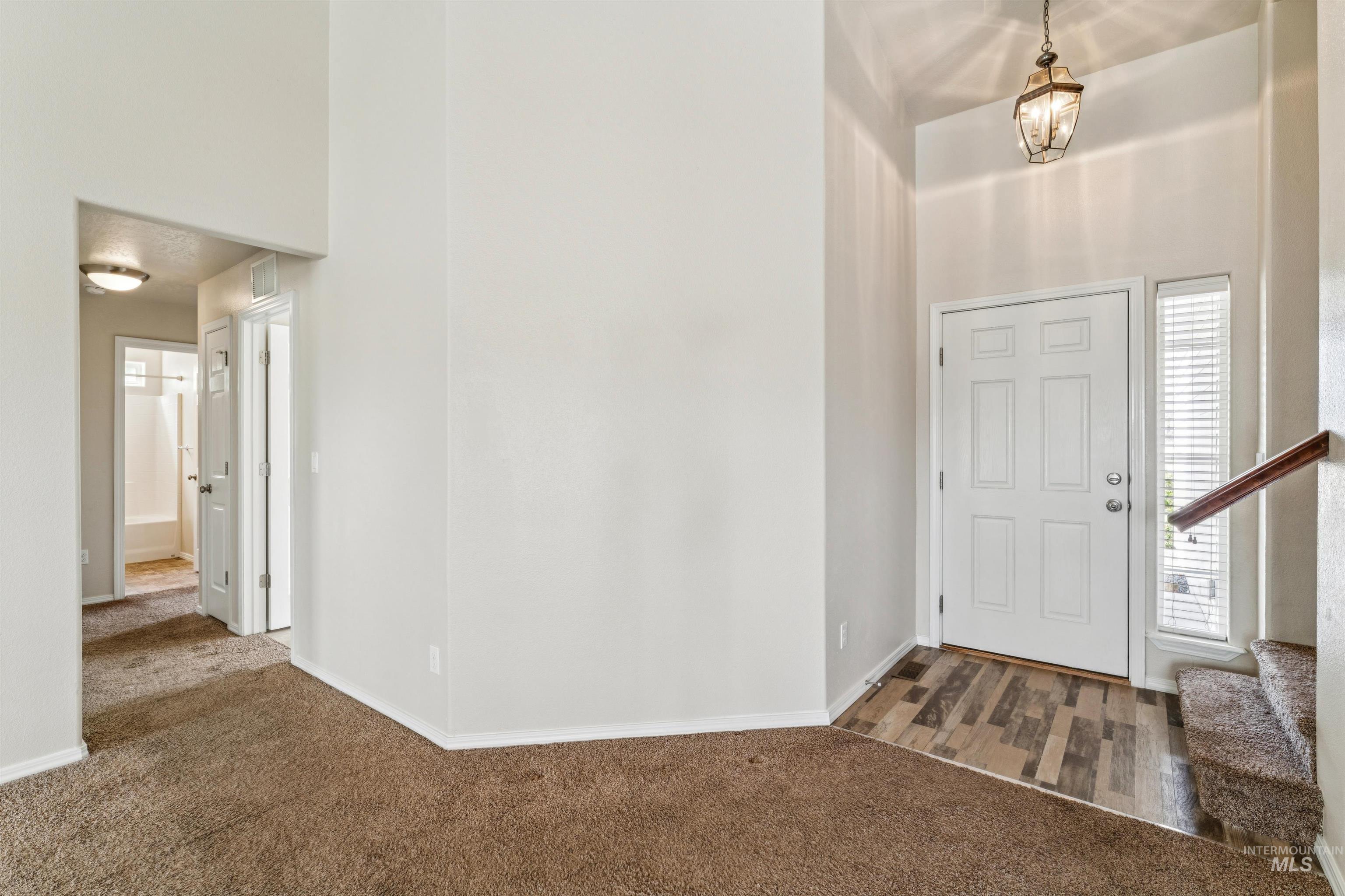 12527 Deadwood Ct, Nampa, Idaho 83651, 4 Bedrooms, 2 Bathrooms, Residential For Sale, Price $426,000,MLS 98982838