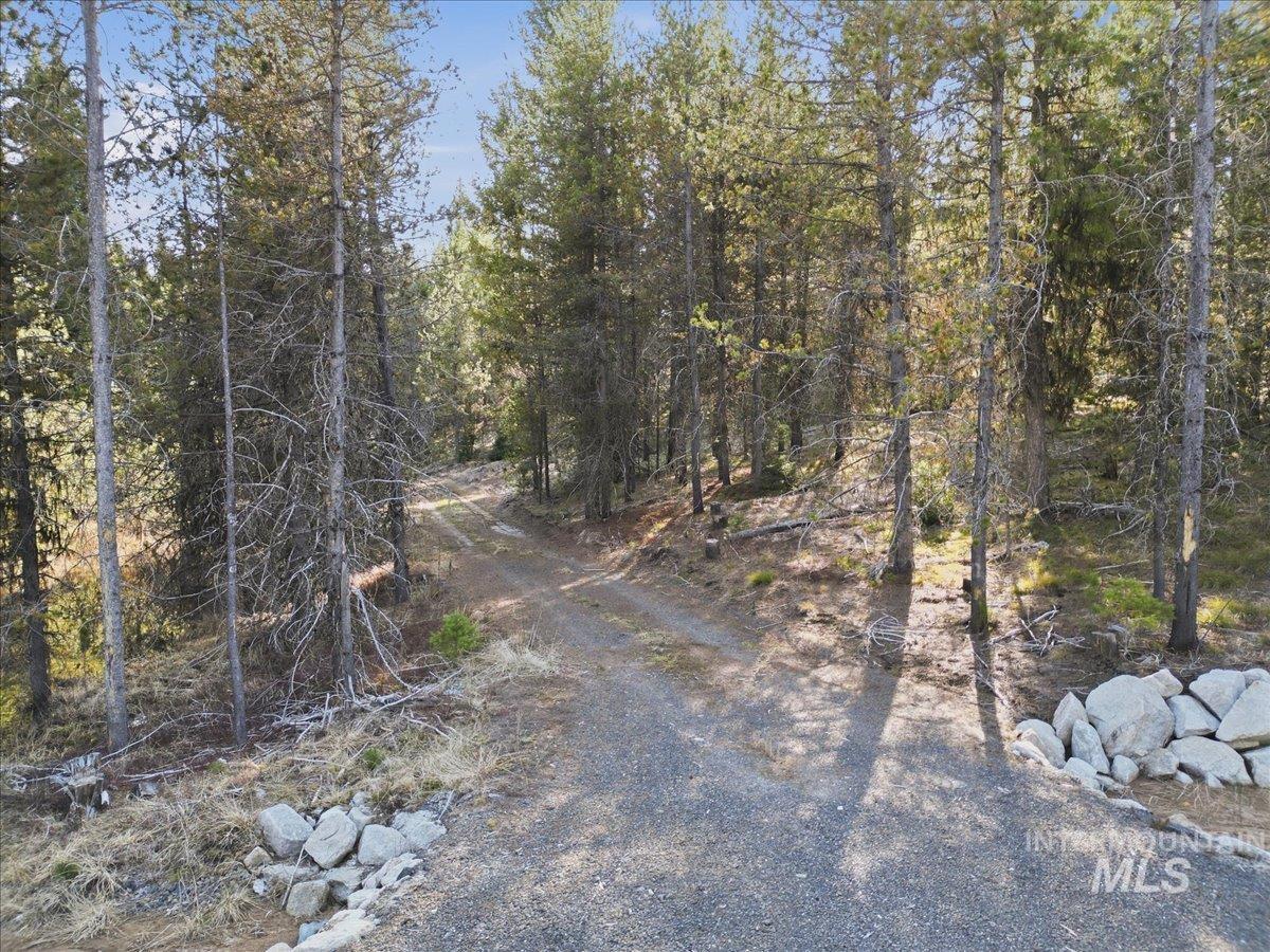 19 Dakota Way, Cascade, Idaho 83611, Land For Sale, Price $250,000,MLS 98982839