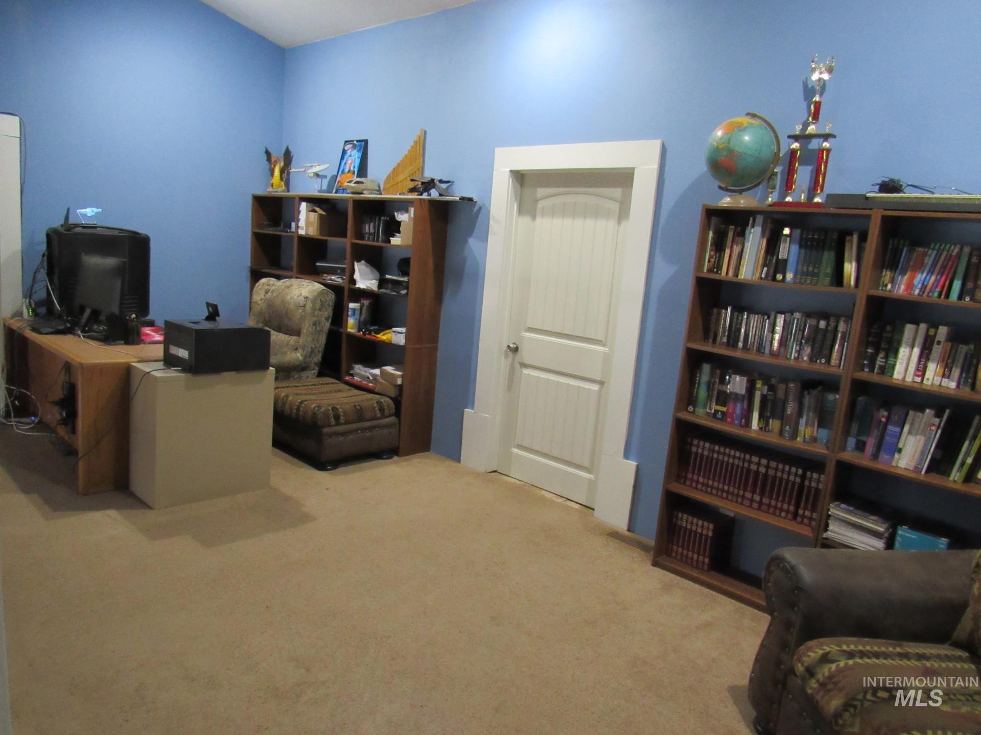 219 Lincoln Ave, Emmett, Idaho 83617, 4 Bedrooms, 2.5 Bathrooms, Residential For Sale, Price $779,999, 98982840