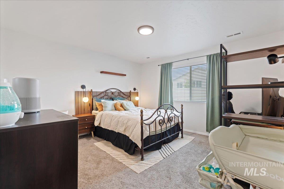 3949 E Jamestown Dr, Nampa, Idaho 83686, 3 Bedrooms, 2 Bathrooms, Residential For Sale, Price $390,000,MLS 98982842